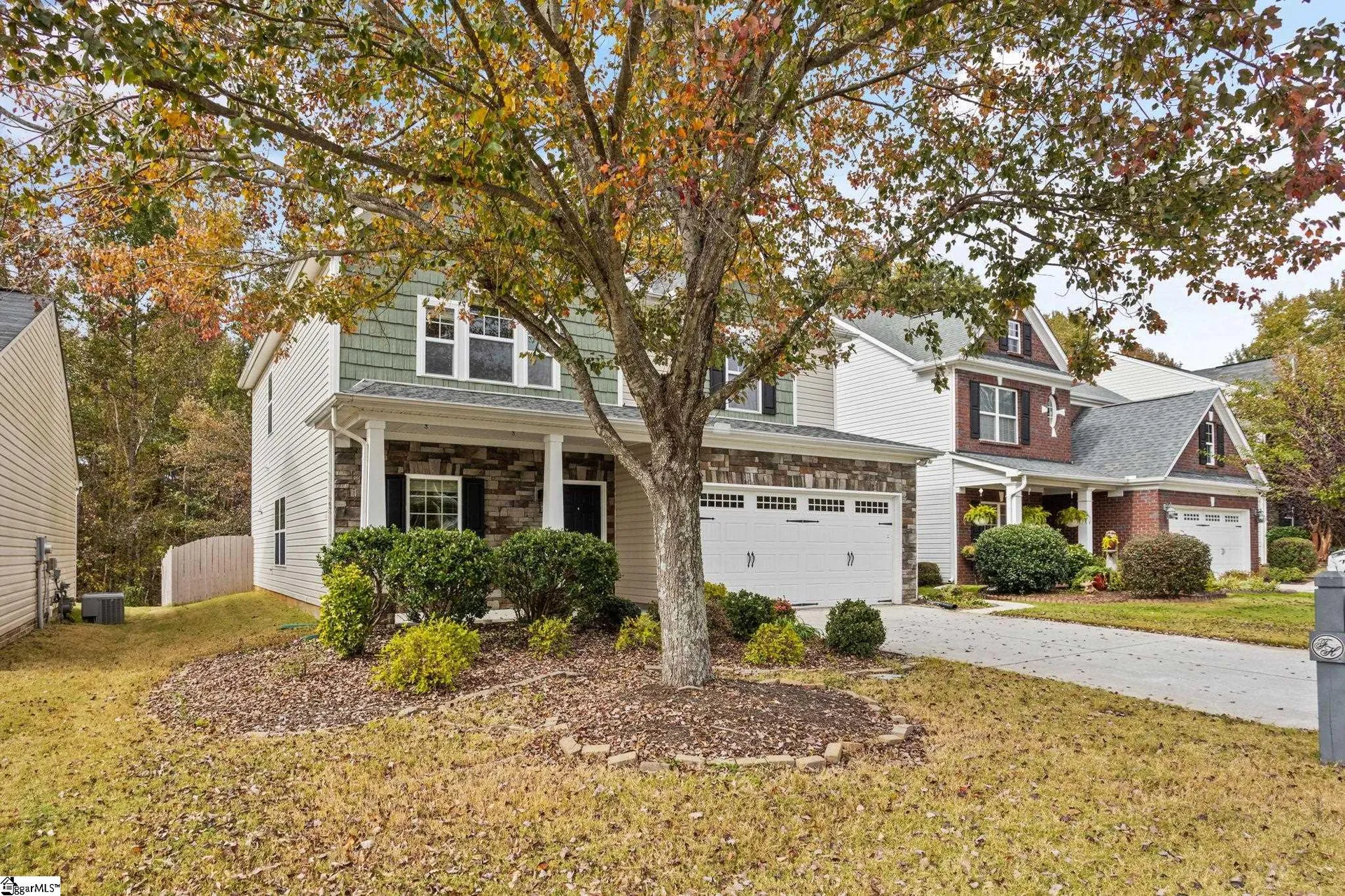 Property image 4 at 245 Barbours Lane, Greenville, SC 29607