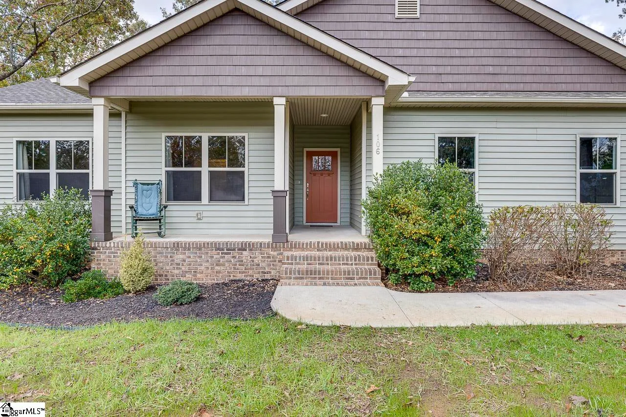 Property image 3 at 106 Indian Ridge Drive, Laurens, SC 29360