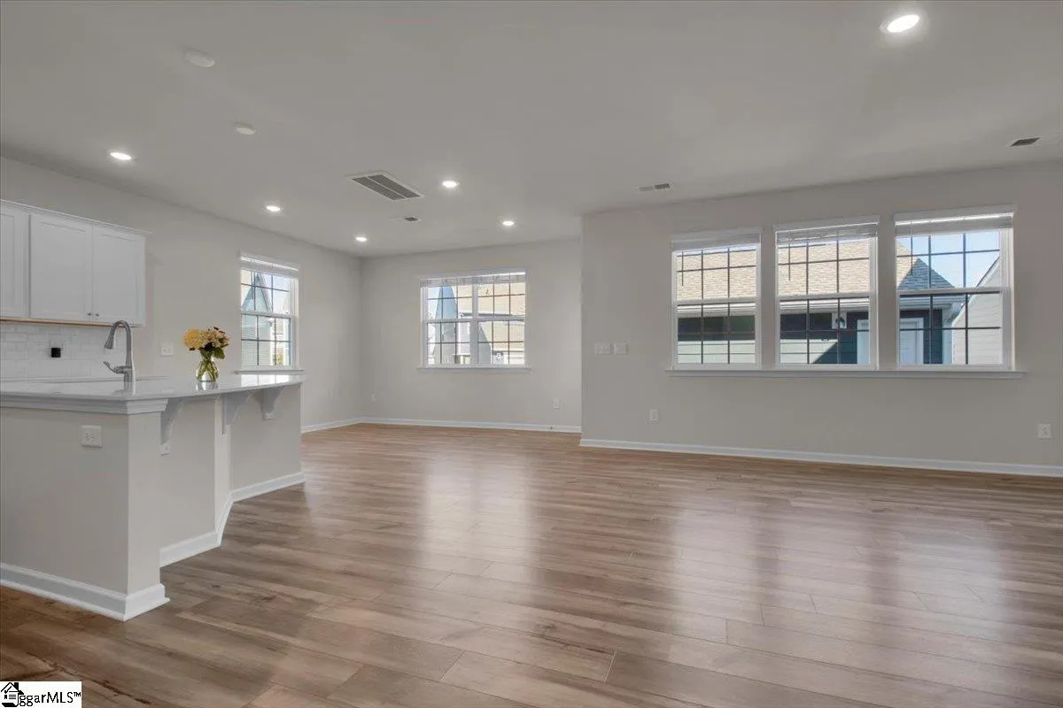 Property image 4 at 411 Corsac Court, Fountain Inn, SC 29644