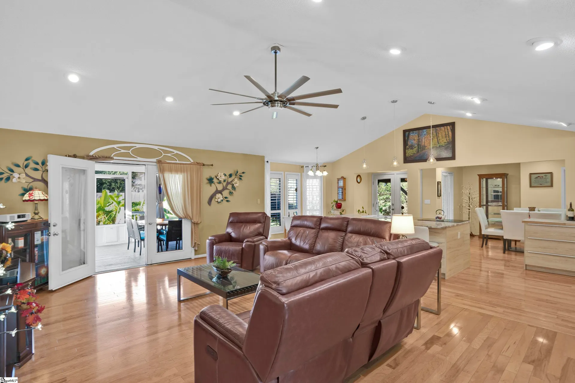 Property image 2 at 211 Kincade Drive, Simpsonville, SC 29681