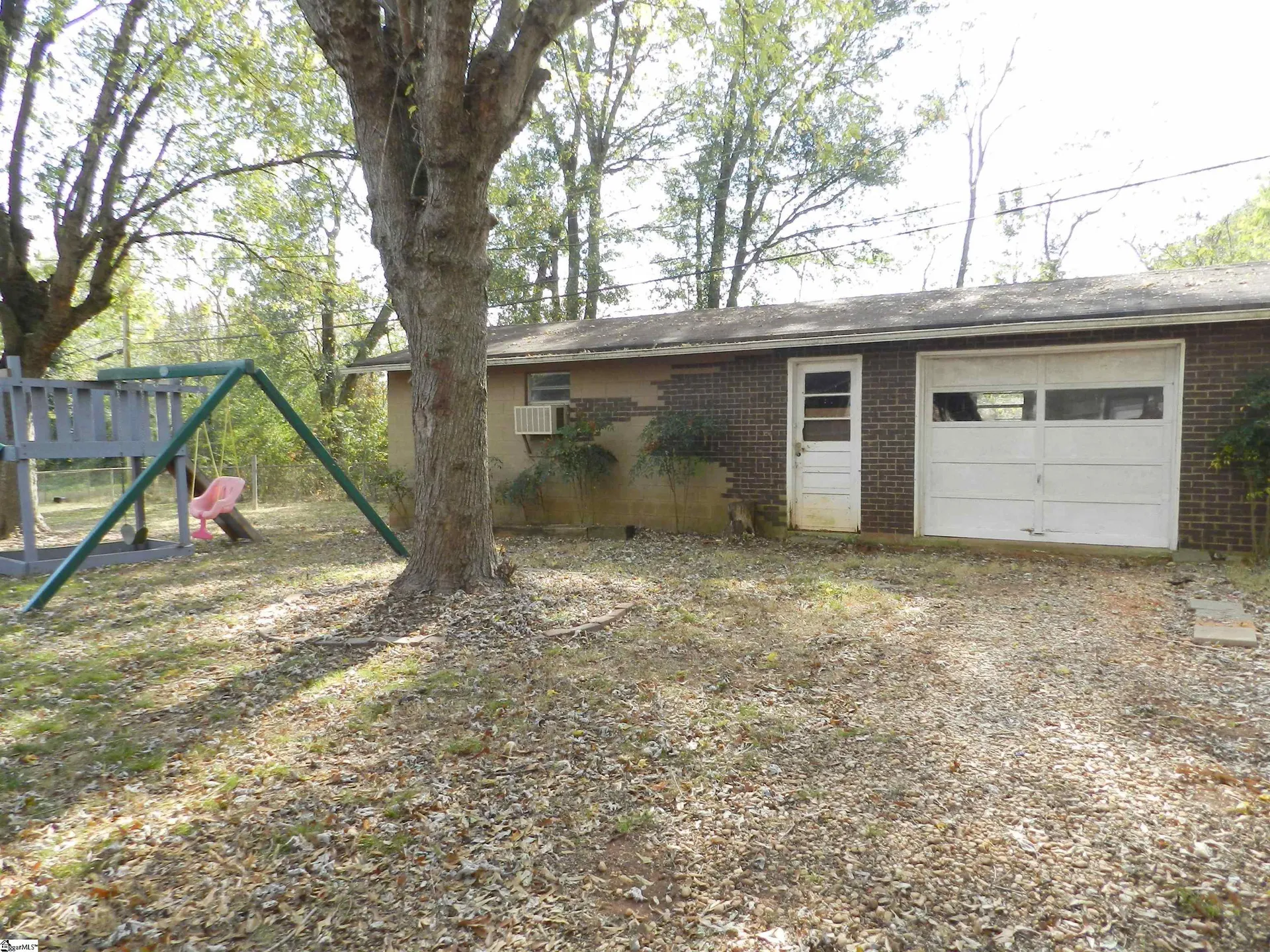Property image 3 at 20 Gardenia Drive, Greenville, SC 29617