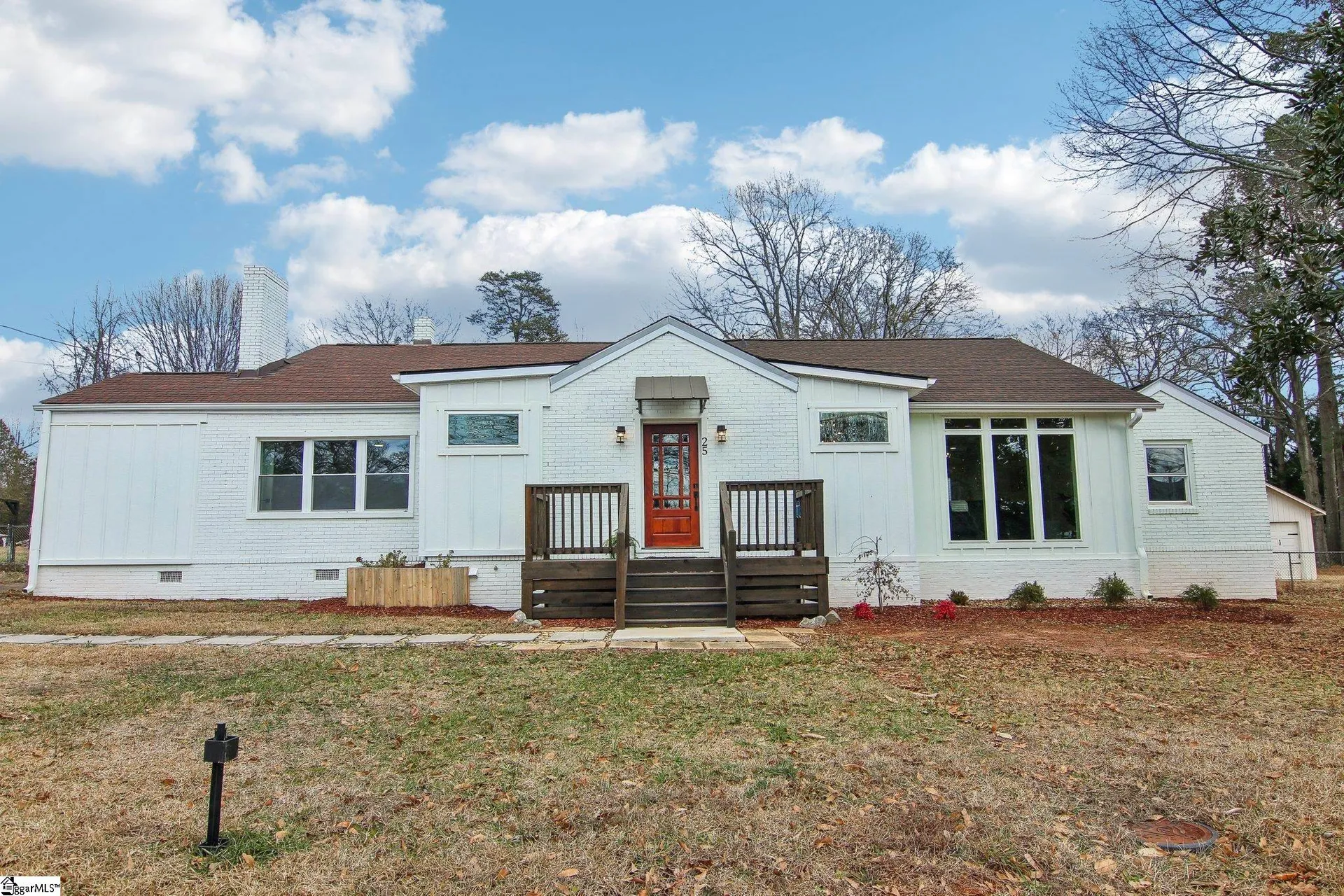 Property image 2 at 25 Holmes Drive, Greenville, SC 29609