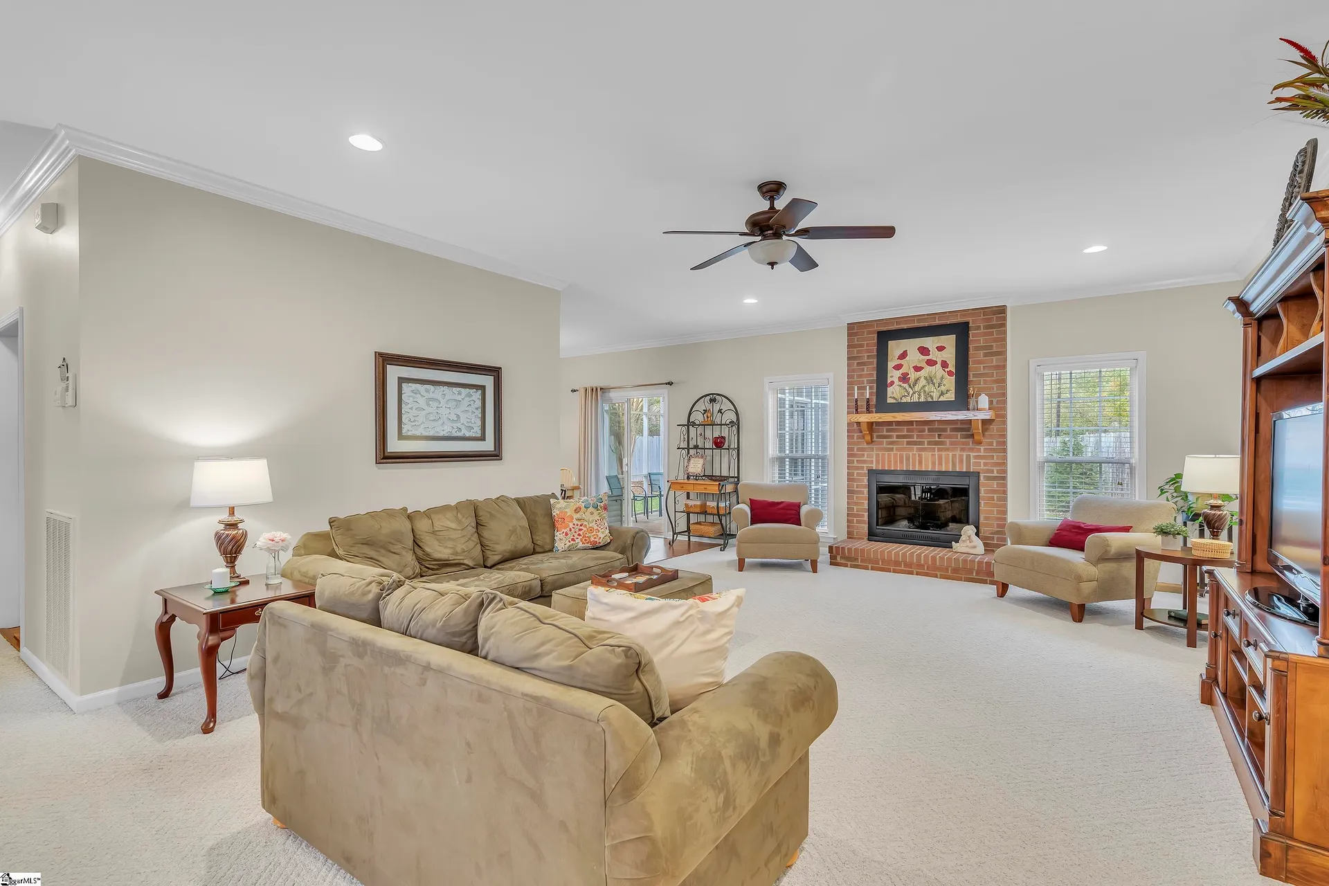Property image 3 at 121 Plum Creek Lane, Greenville, SC 29607