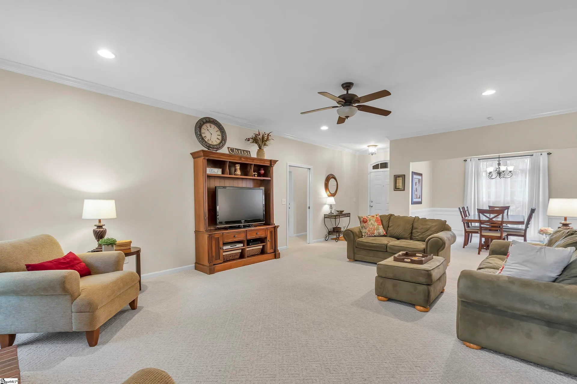 Property image 4 at 121 Plum Creek Lane, Greenville, SC 29607