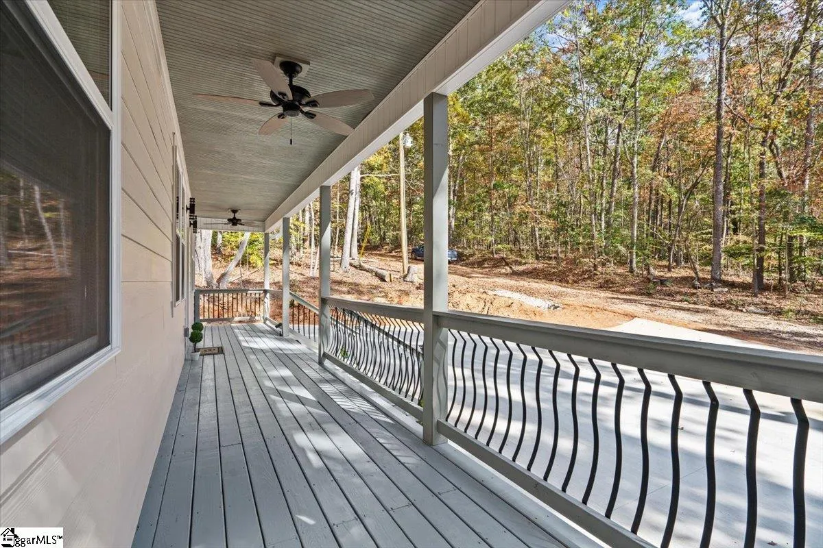 Property image 3 at 425 Tiger Lane, Westminster, SC 29693