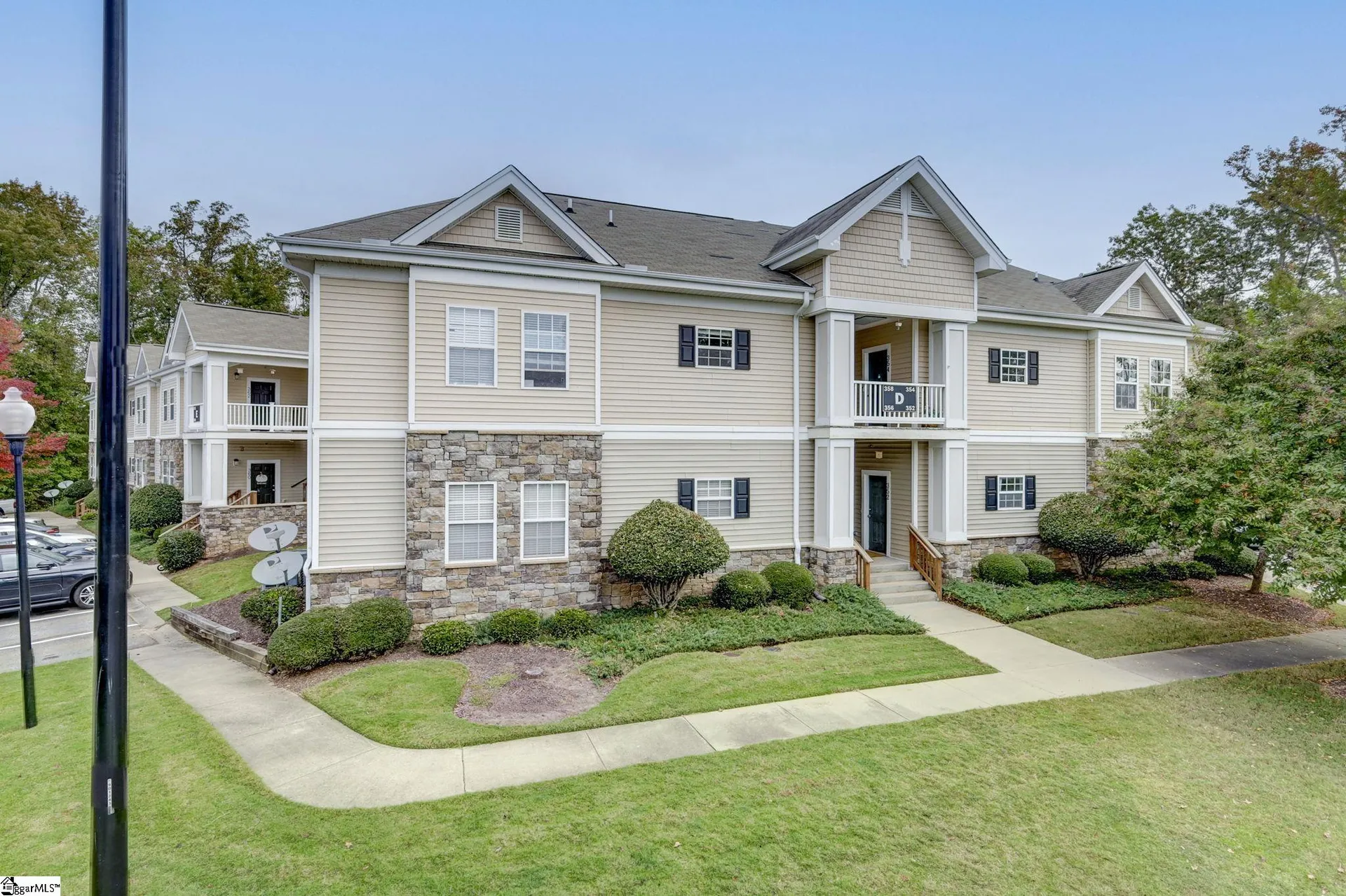 354 Easterlin Way