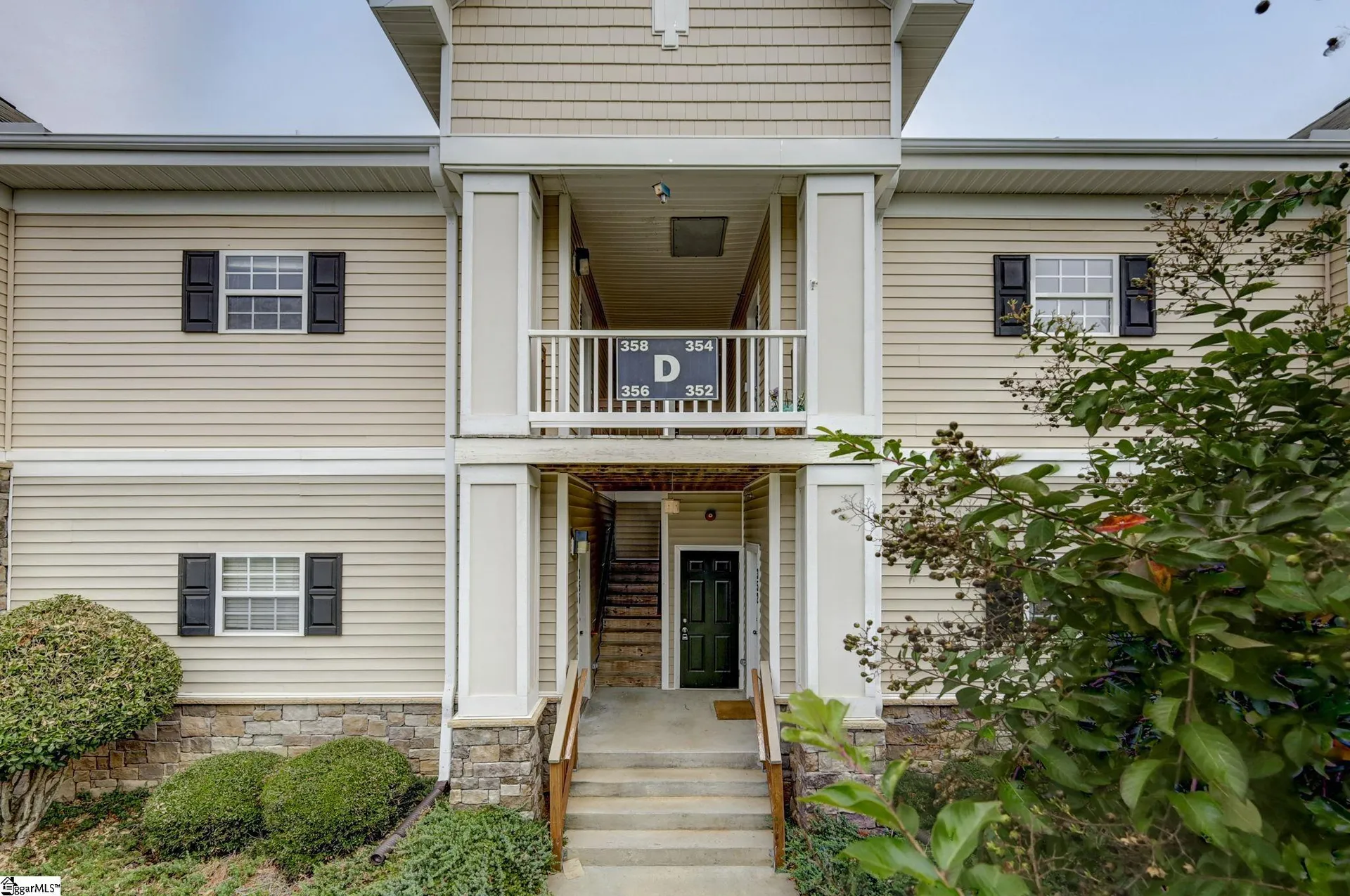 Property image 2 at 354 Easterlin Way, Greenville, SC 29607