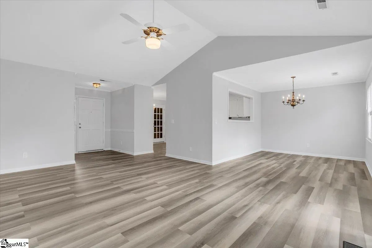 Property image 5 at 108 Fairoaks Drive, Greenville, SC 29615