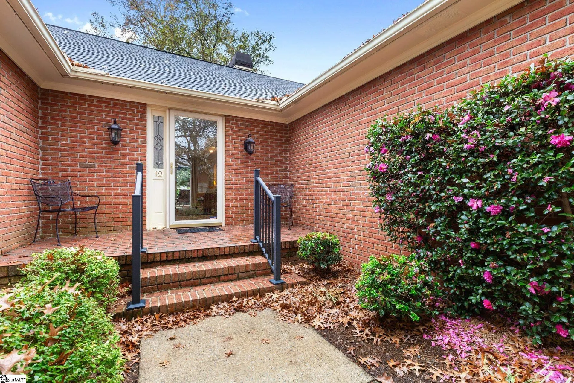 Property image 3 at 12 Fairoaks Drive, Greenville, SC 29615