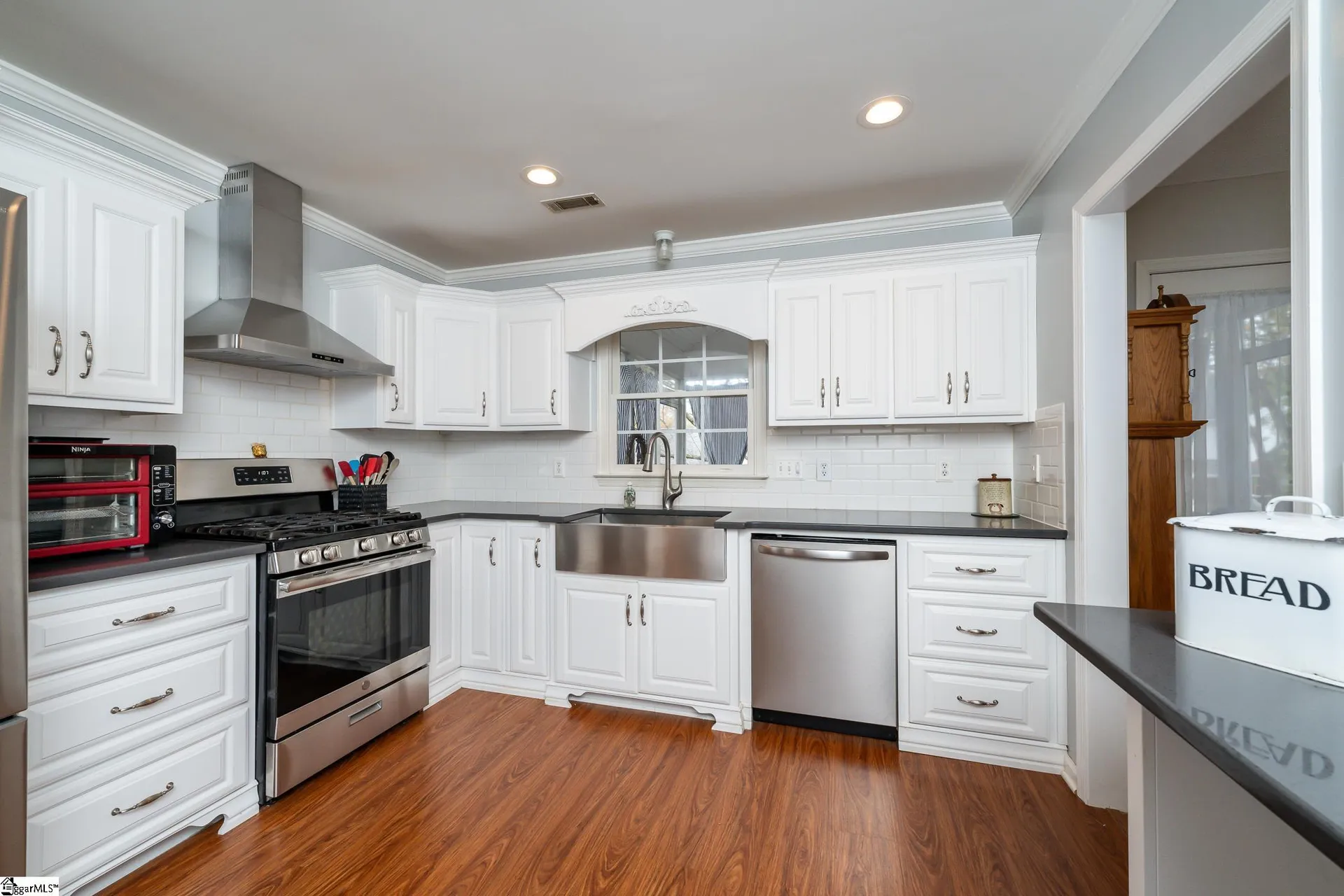 Property image 2 at 4 Flagstone Court, Simpsonville, SC 29681