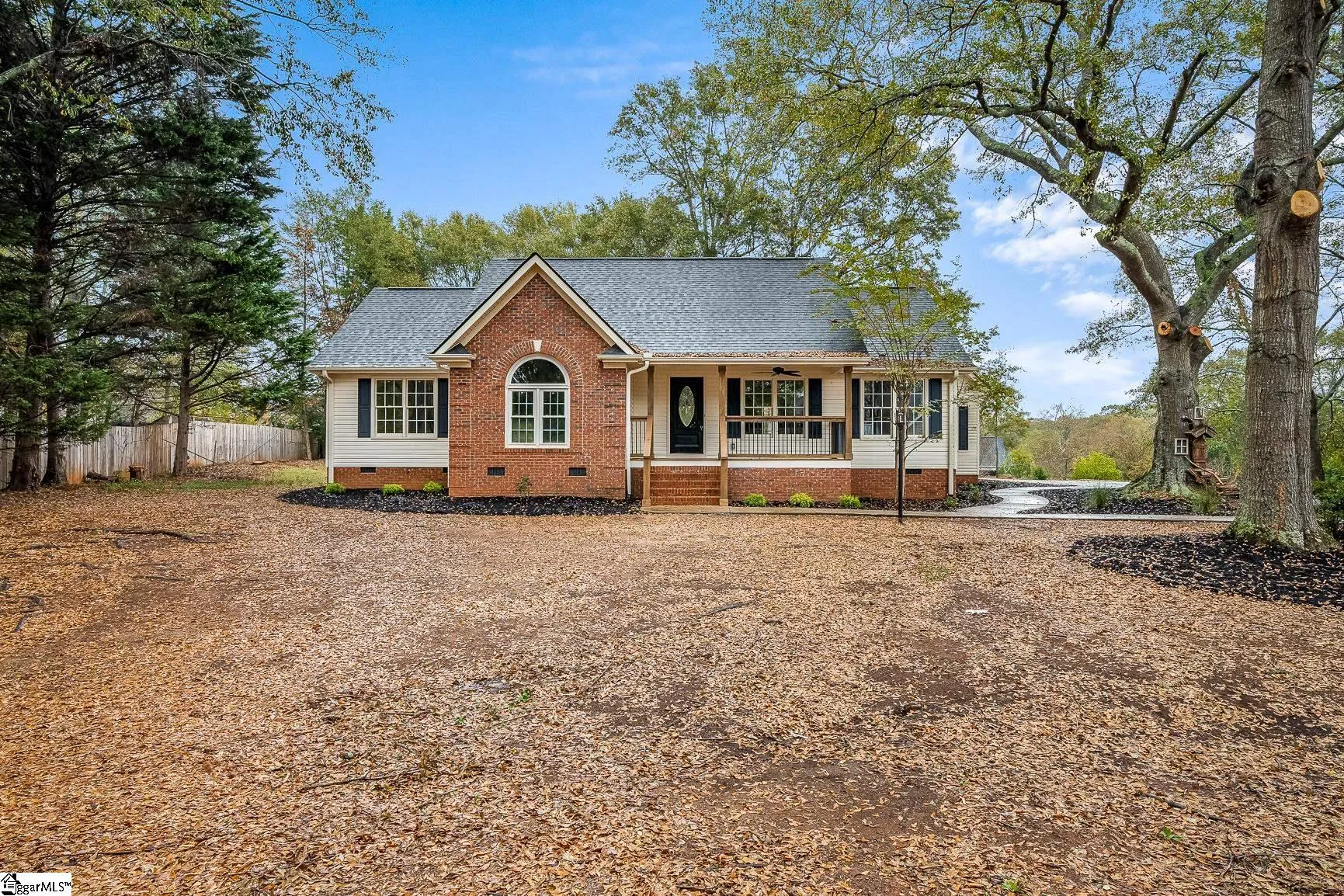 403 Lia Way