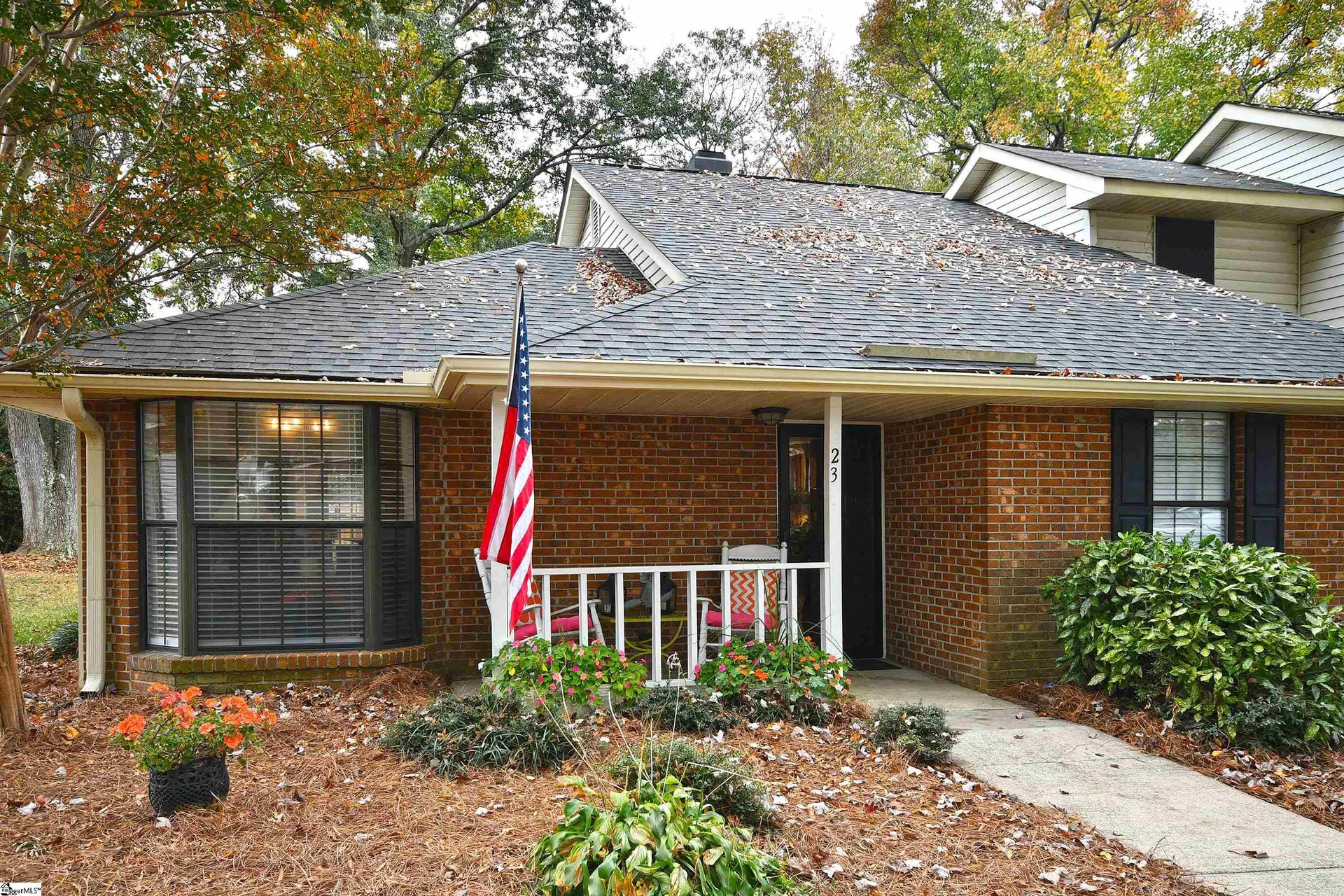 23 FOREST LAKE Drive