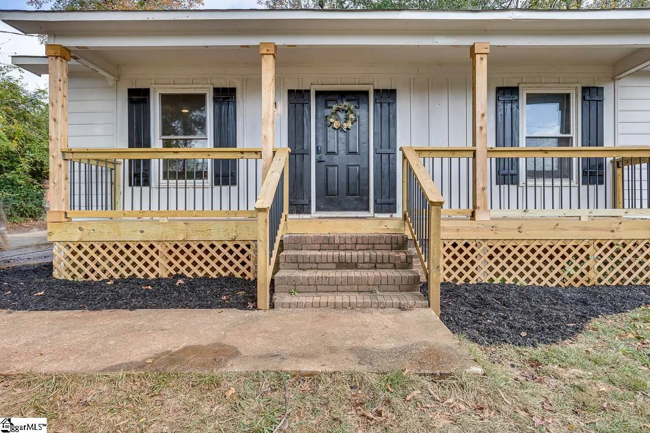 Property image 2 at 98 Stella Avenue, Greenville, SC 29609