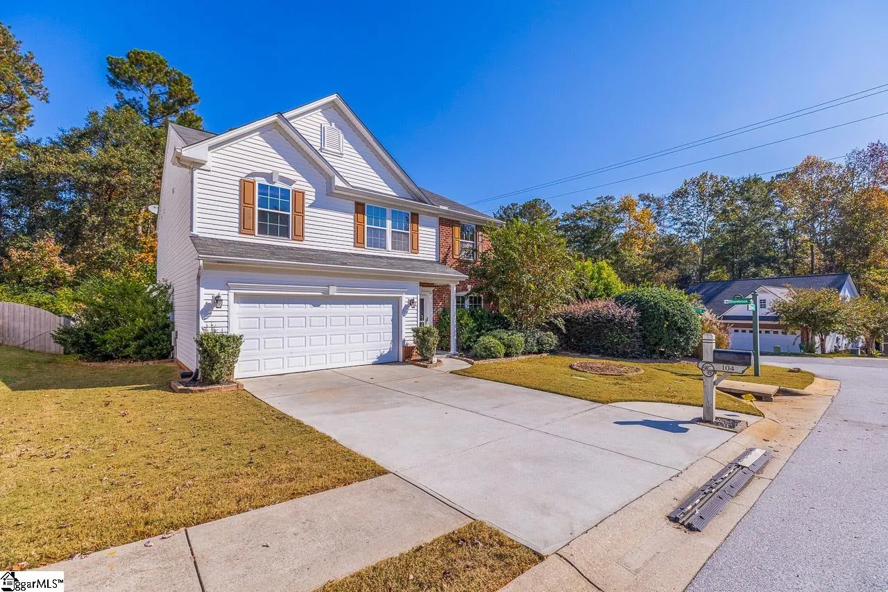 Property image 3 at 104 Dellwood Drive, Spartanburg, SC 29301-5021