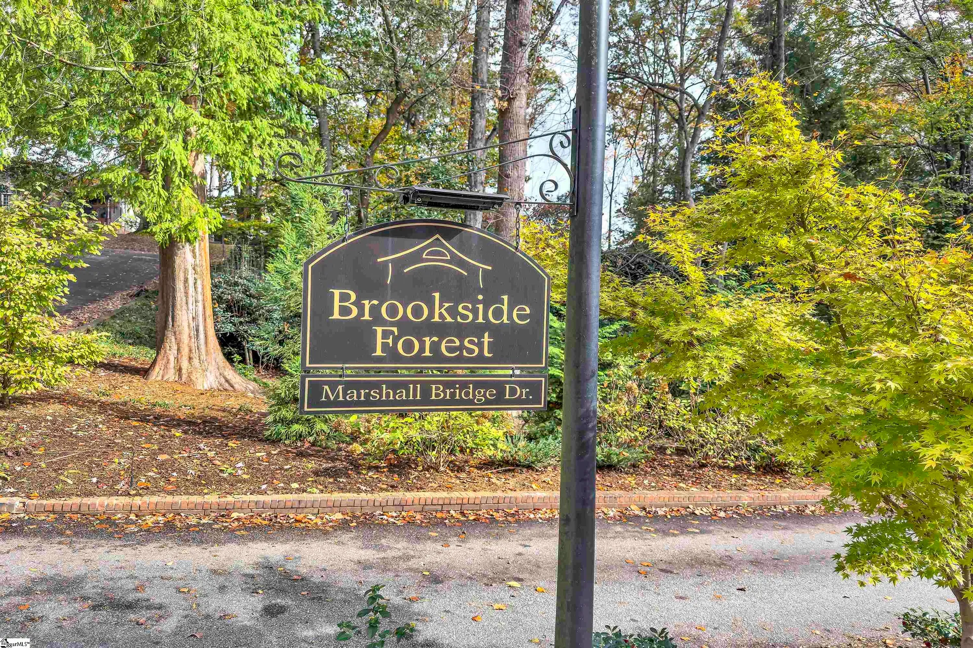Property image 4 at 12 Ridge Pine Place, Greenville, SC 29605