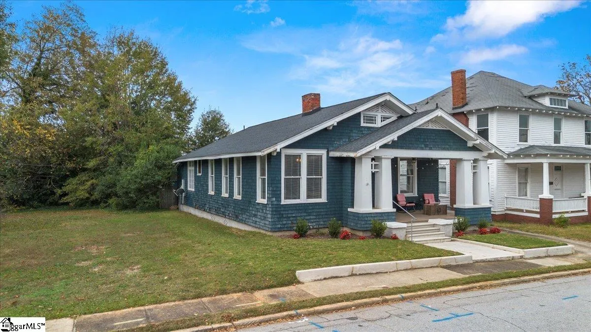 Property image 2 at 256 Hydrick Street, Spartanburg, SC 29306