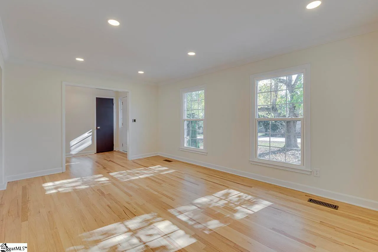 Property image 5 at 3 Vaille Drive, Taylors, SC 29687