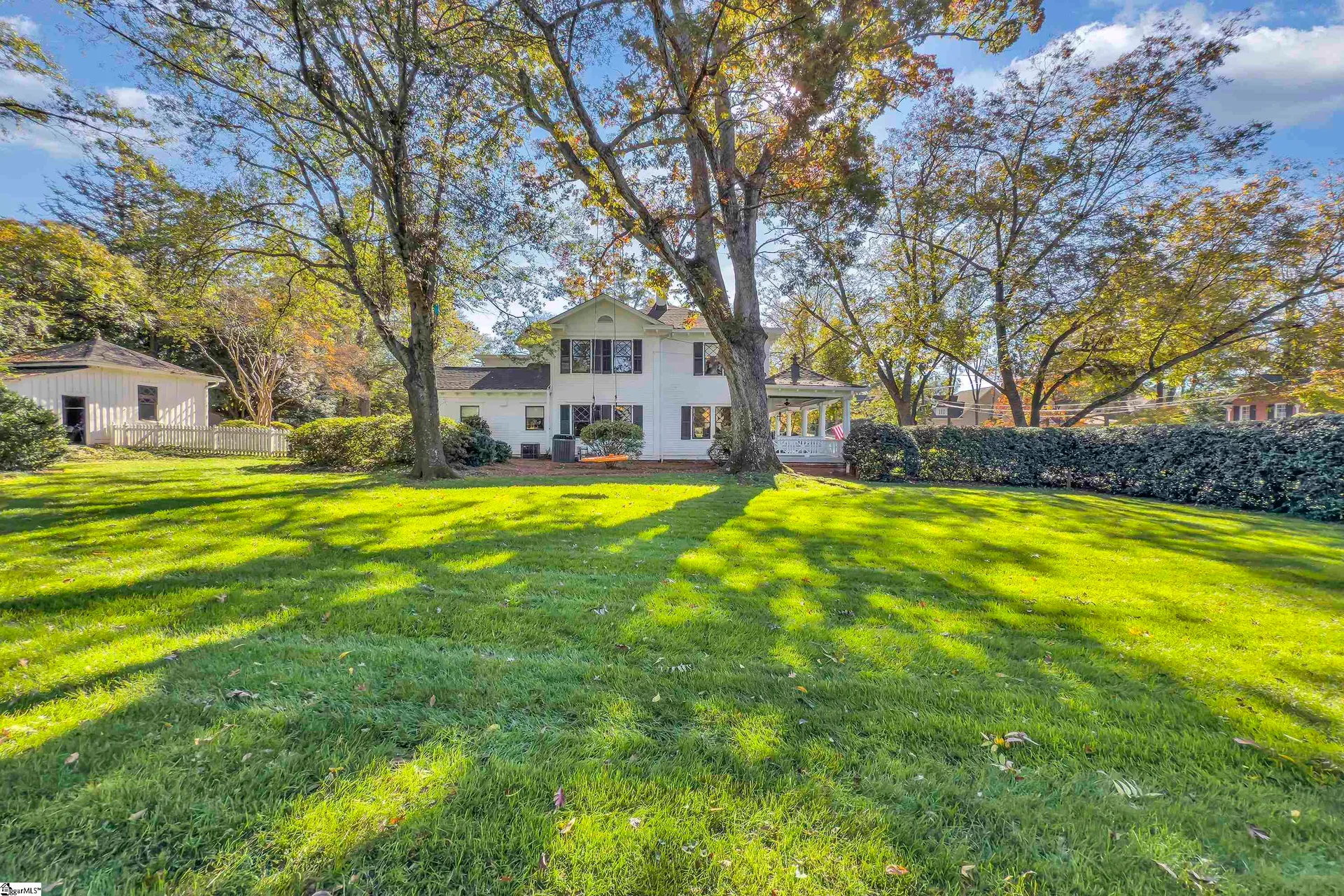 Property image 5 at 409 Mcdaniel Avenue, Greenville, SC 29601