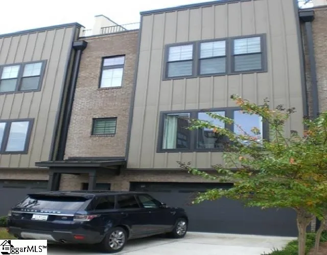 Property image 1 at 121 W Stone Avenue, Greenville, SC 29609