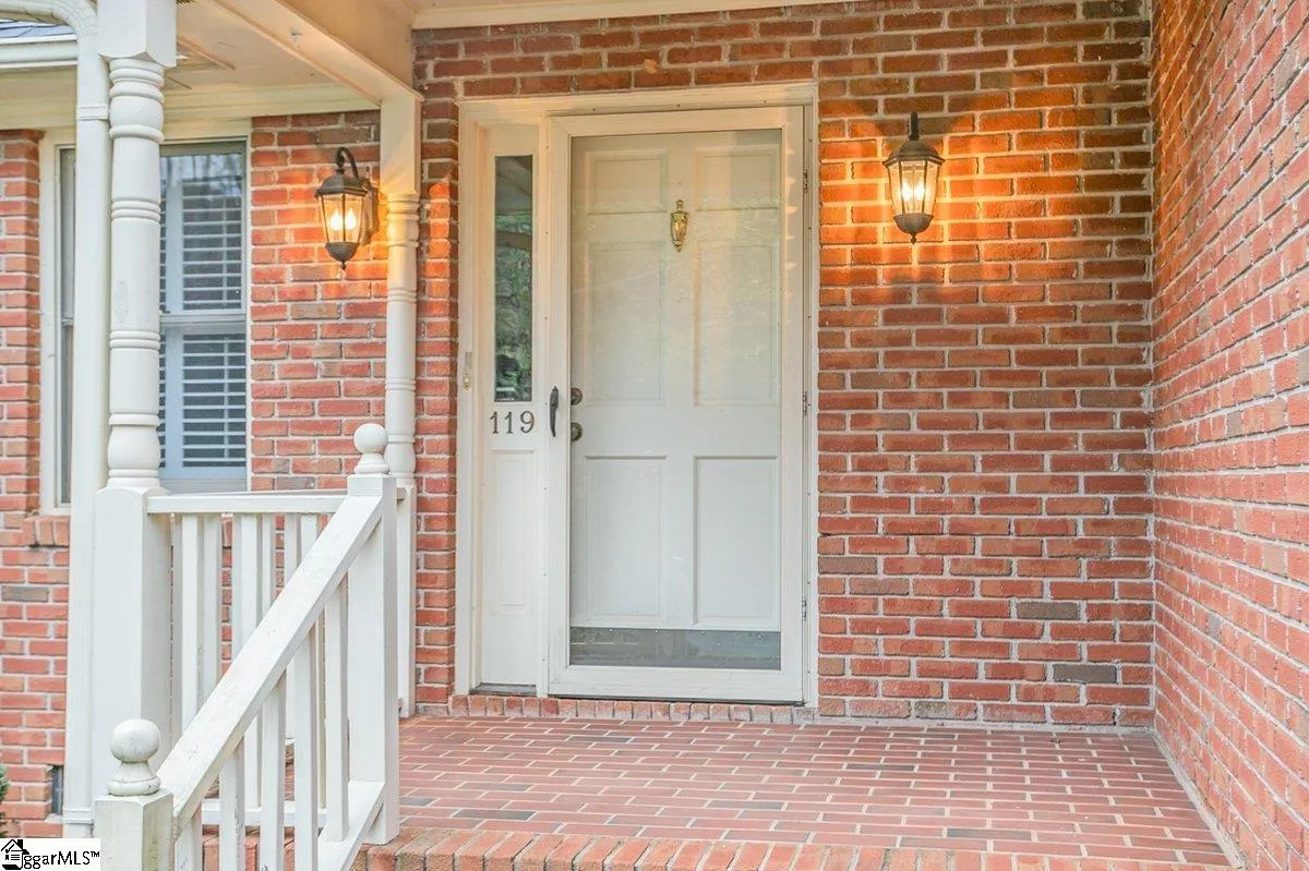 Property image 2 at 119 Fairoaks Drive, Greenville, SC 29615
