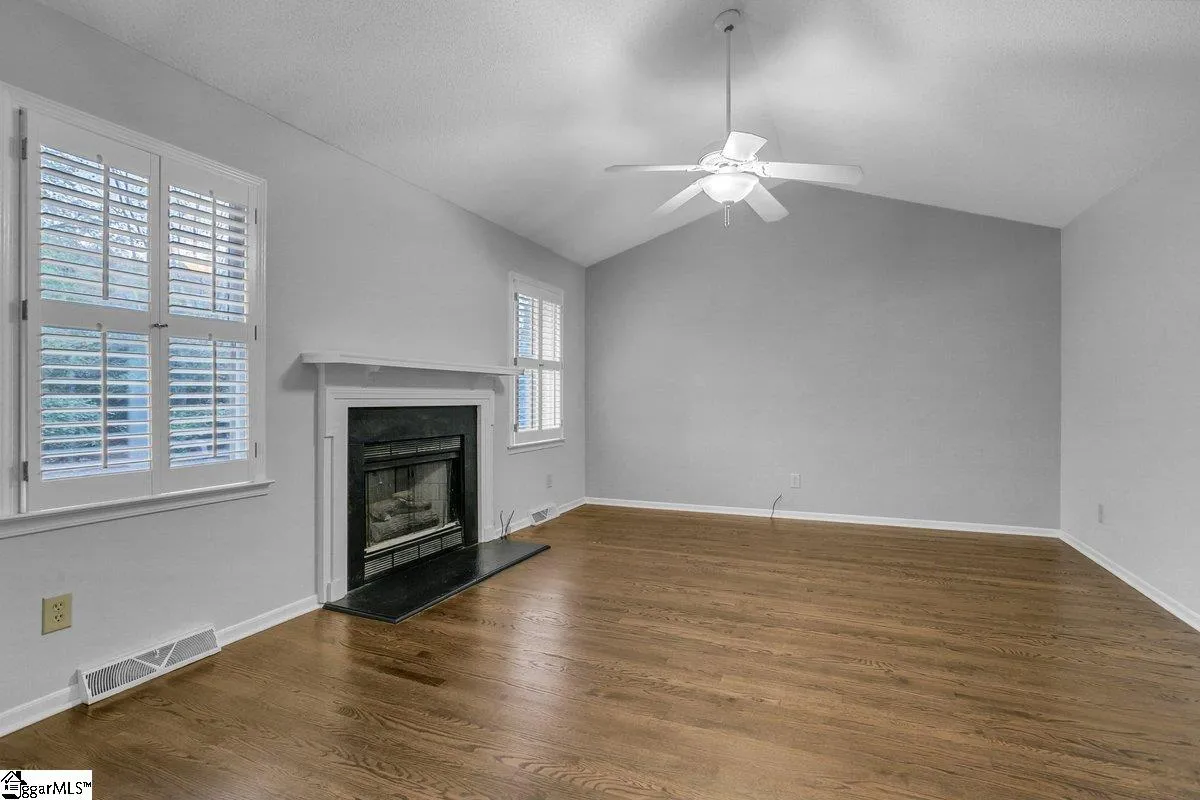 Property image 4 at 119 Fairoaks Drive, Greenville, SC 29615