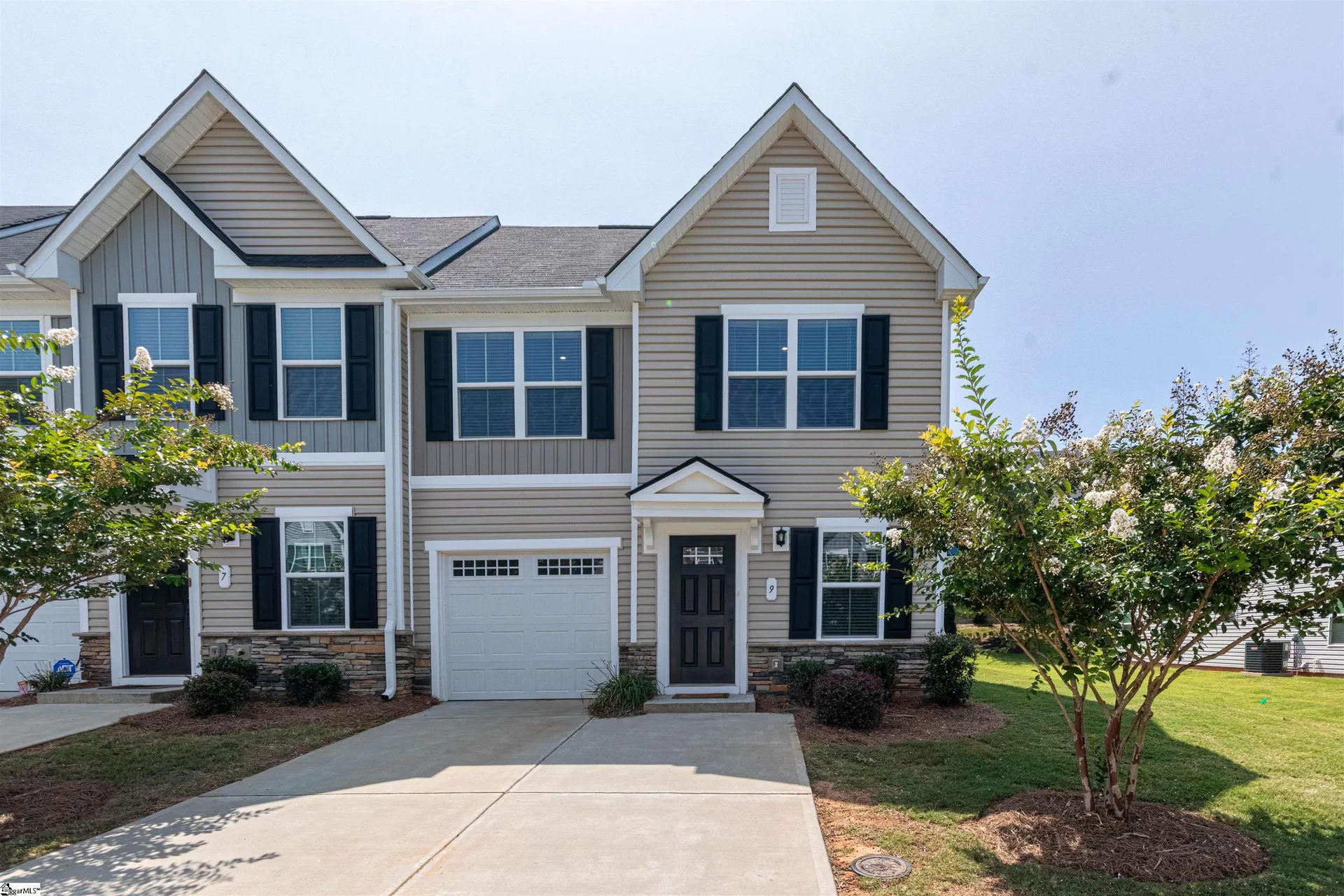 9 Englefield Drive