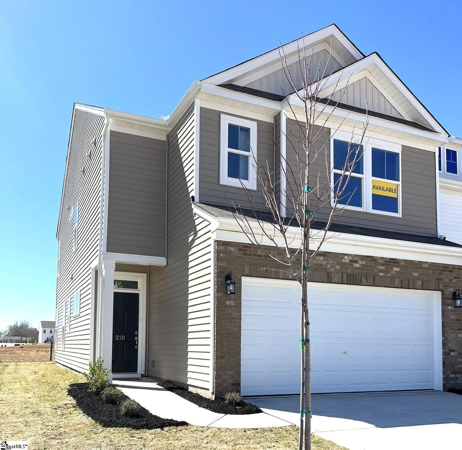 Property image 2 at 210 Toal Court, Greenville, SC 29611