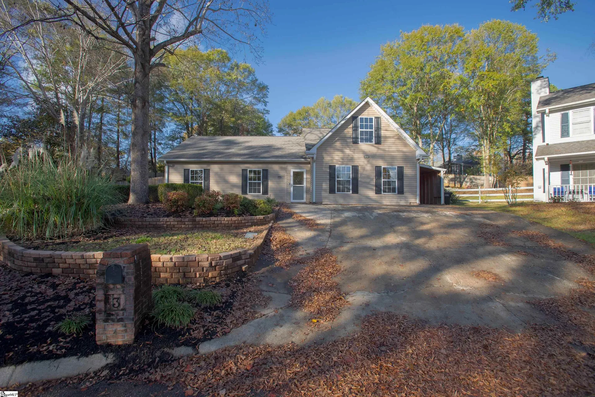 Property image 2 at 3 Roundleaf Court, Simpsonville, SC 29680-6354