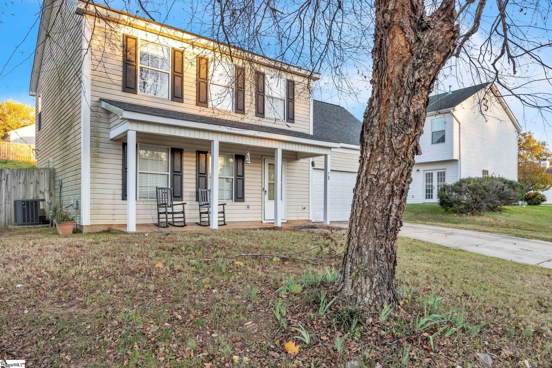 Property image 2 at 327 Hampton Ridge Drive, Greer, SC 29651