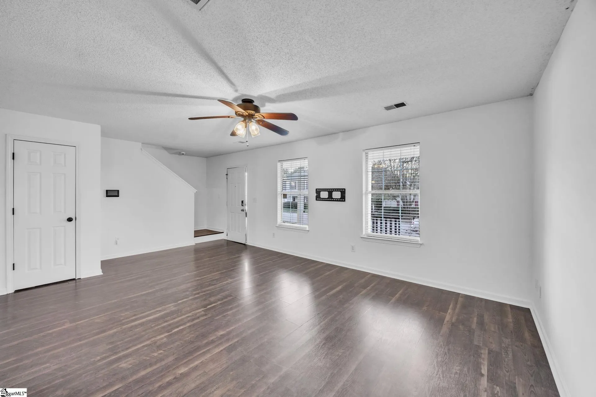 Property image 4 at 327 Hampton Ridge Drive, Greer, SC 29651