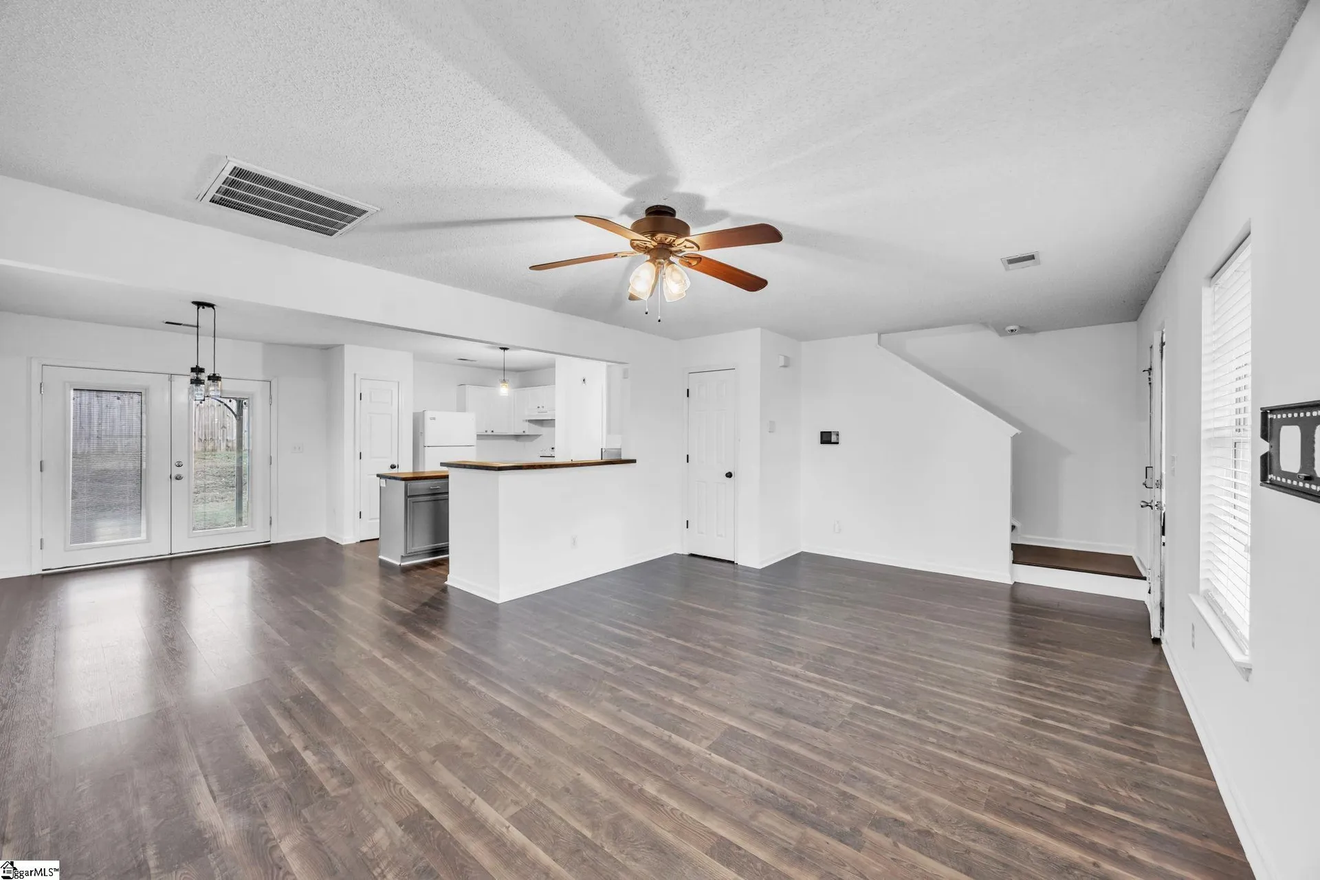 Property image 5 at 327 Hampton Ridge Drive, Greer, SC 29651