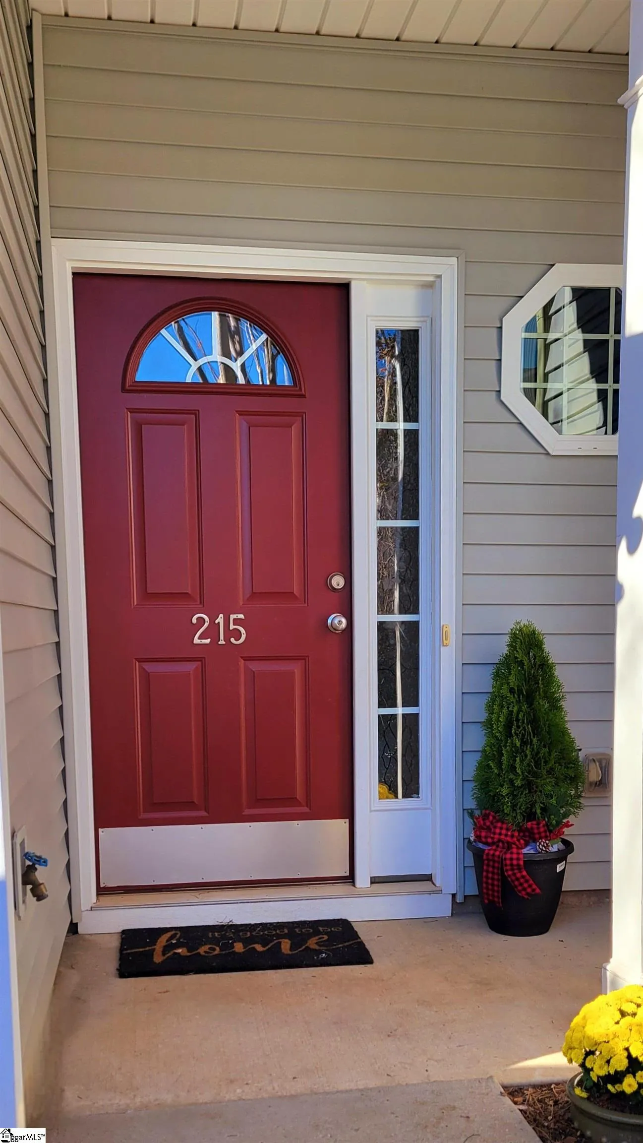 Property image 3 at 215 Shady Grove Drive, Simpsonville, SC 29681