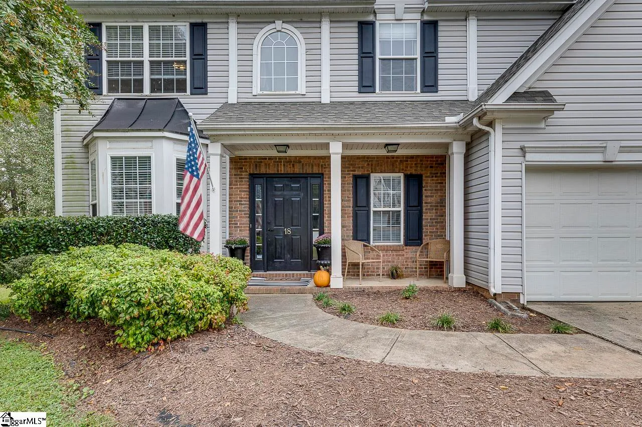 Property image 2 at 18 Shadowrock Court, Simpsonville, SC 29681