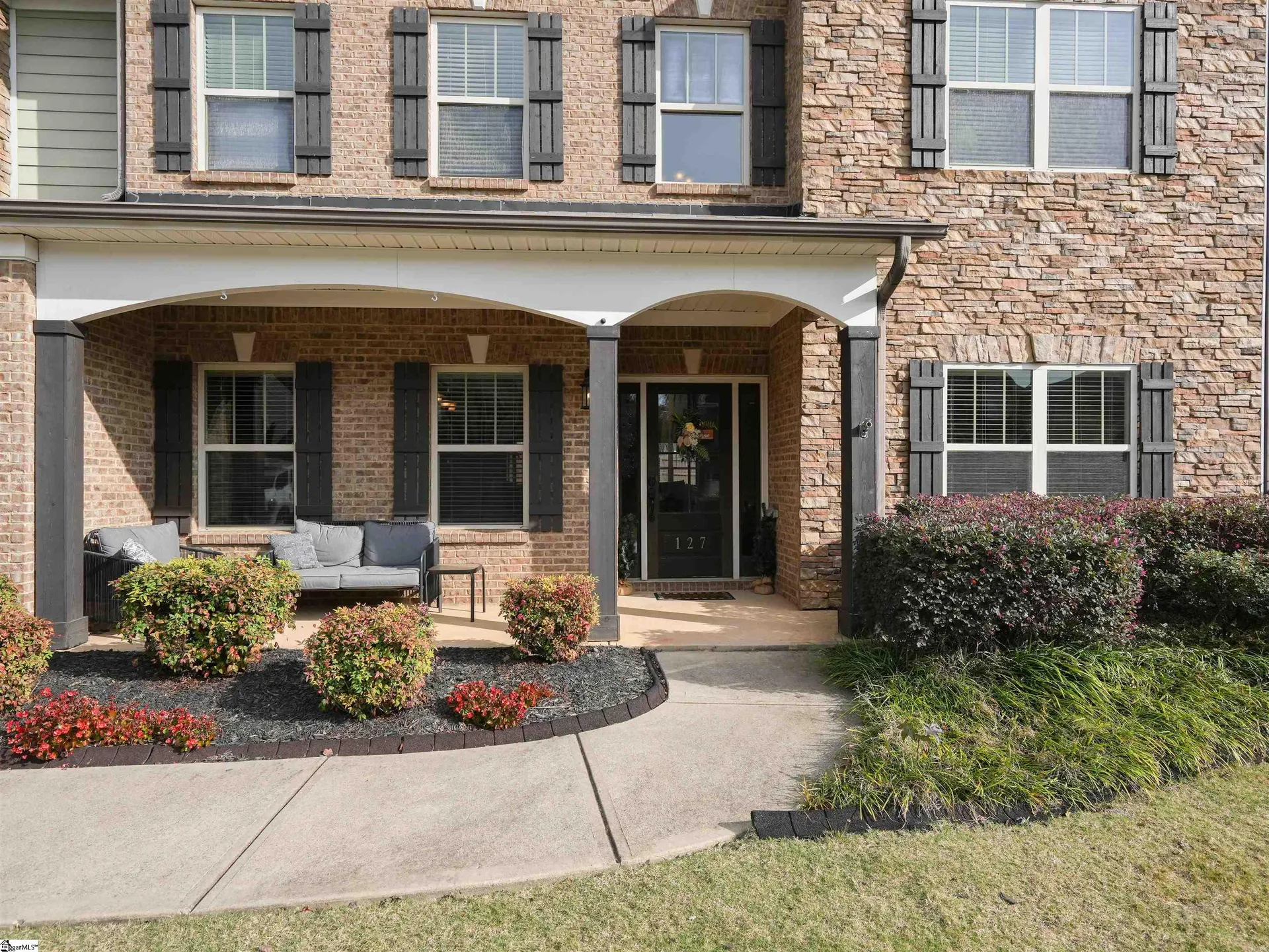 Property image 2 at 127 Fort Drive, Simpsonville, SC 29681