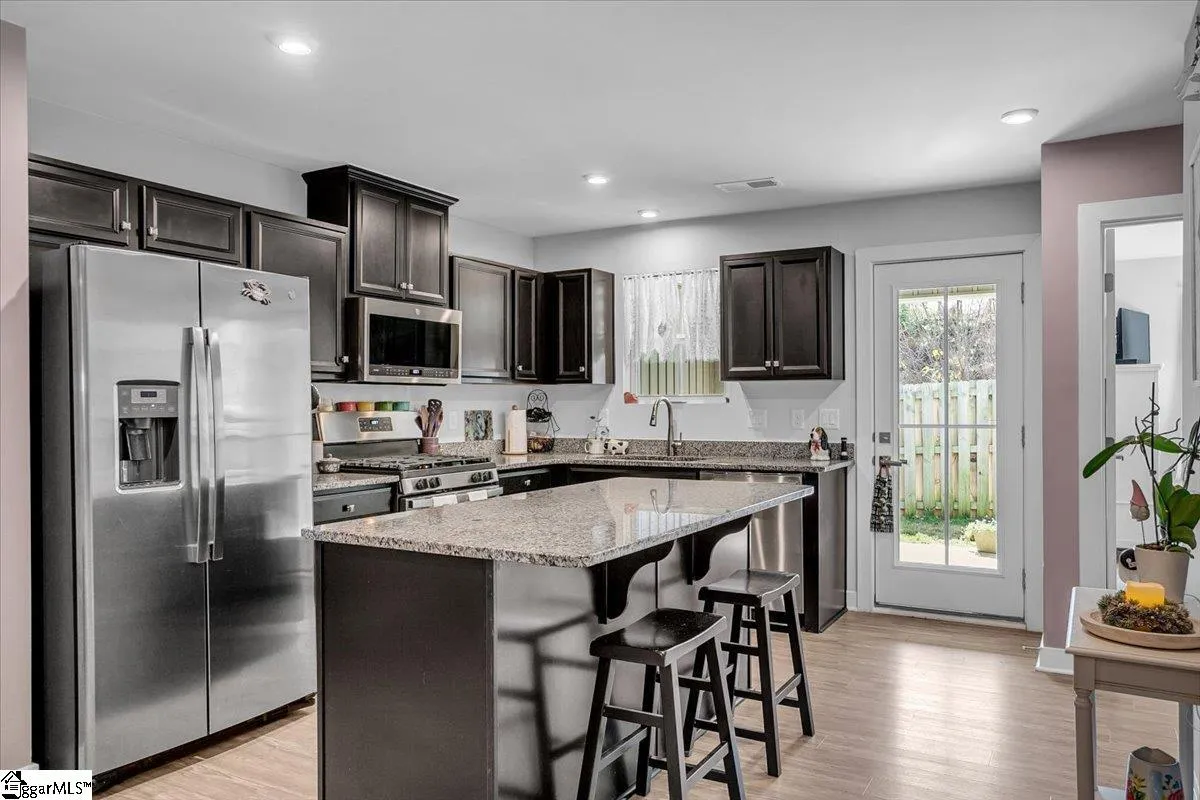 Property image 5 at 105 Englefield Drive, Fountain Inn, SC 29644