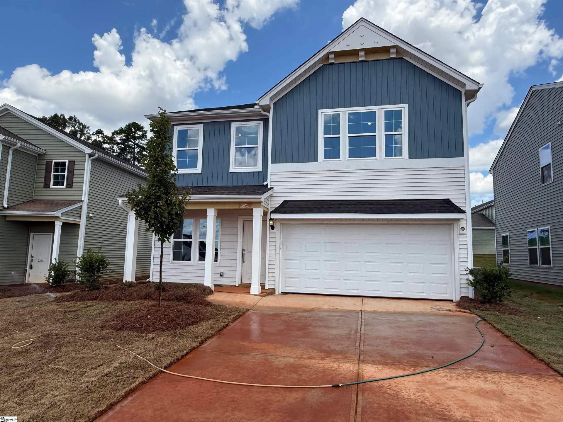 2389 Mill Loop