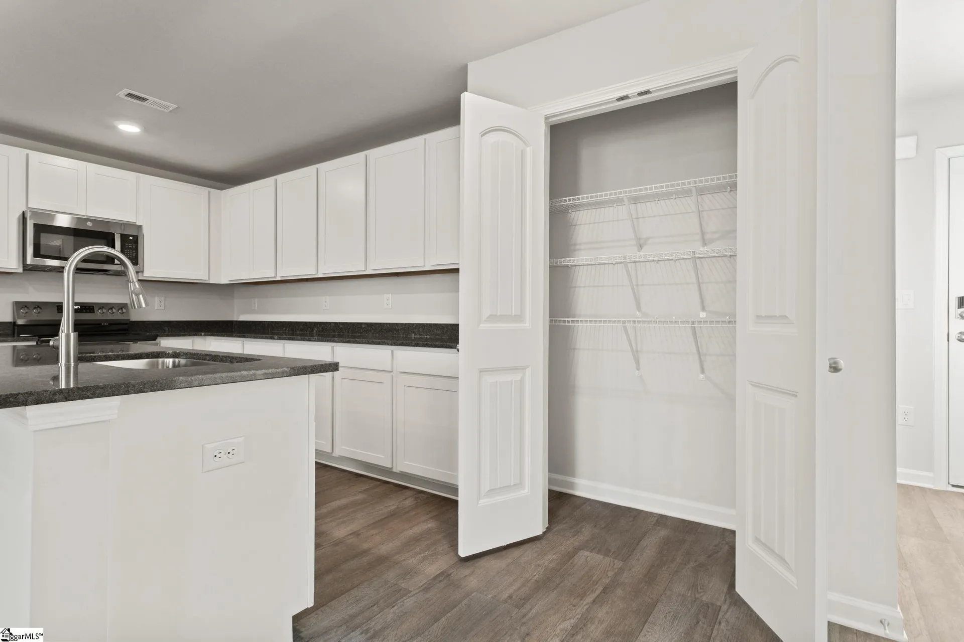 Property image 4 at 421 Haddon Trail, Woodruff, SC 29388