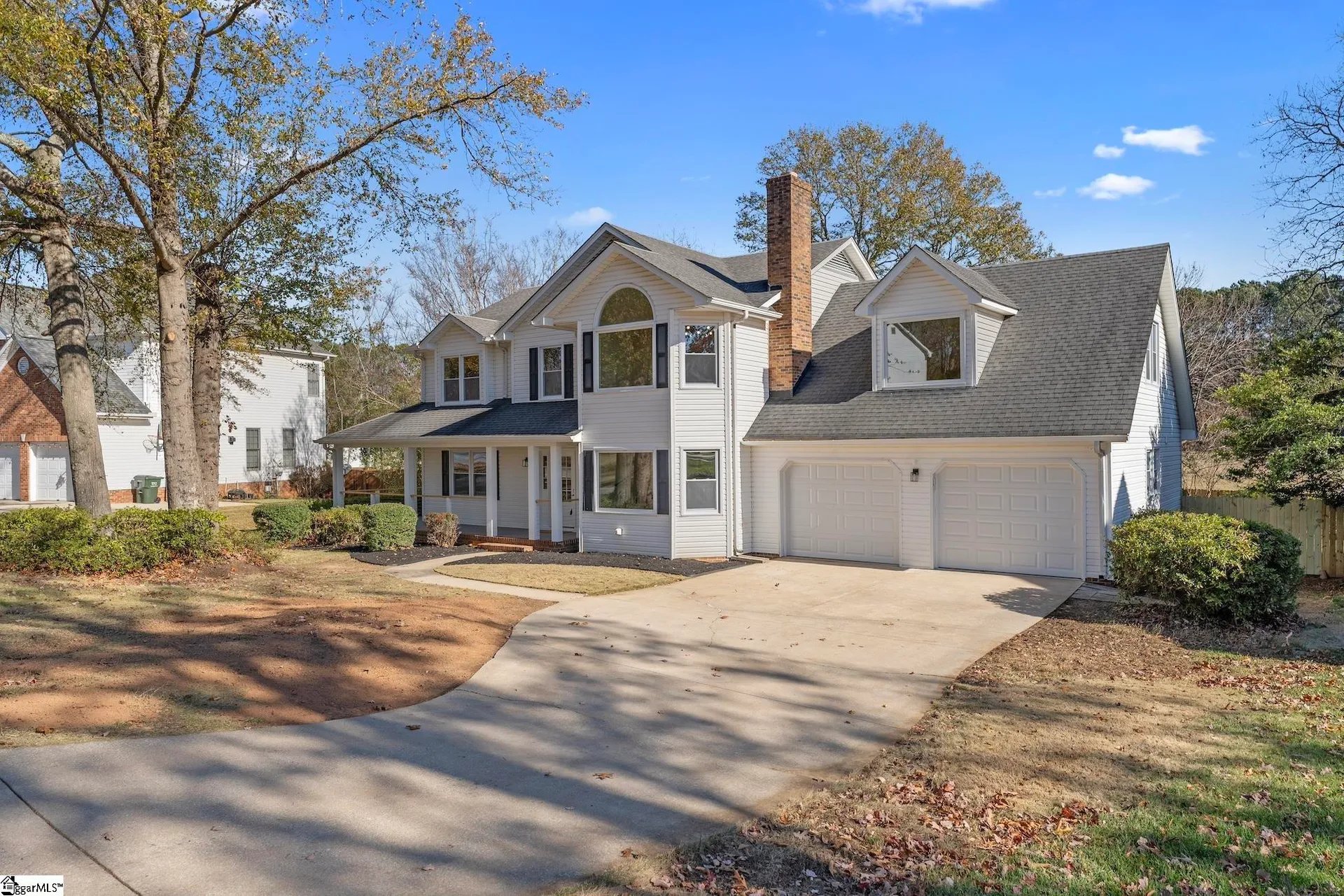 Property image 2 at 327 Chenoweth Drive, Simpsonville, SC 29681