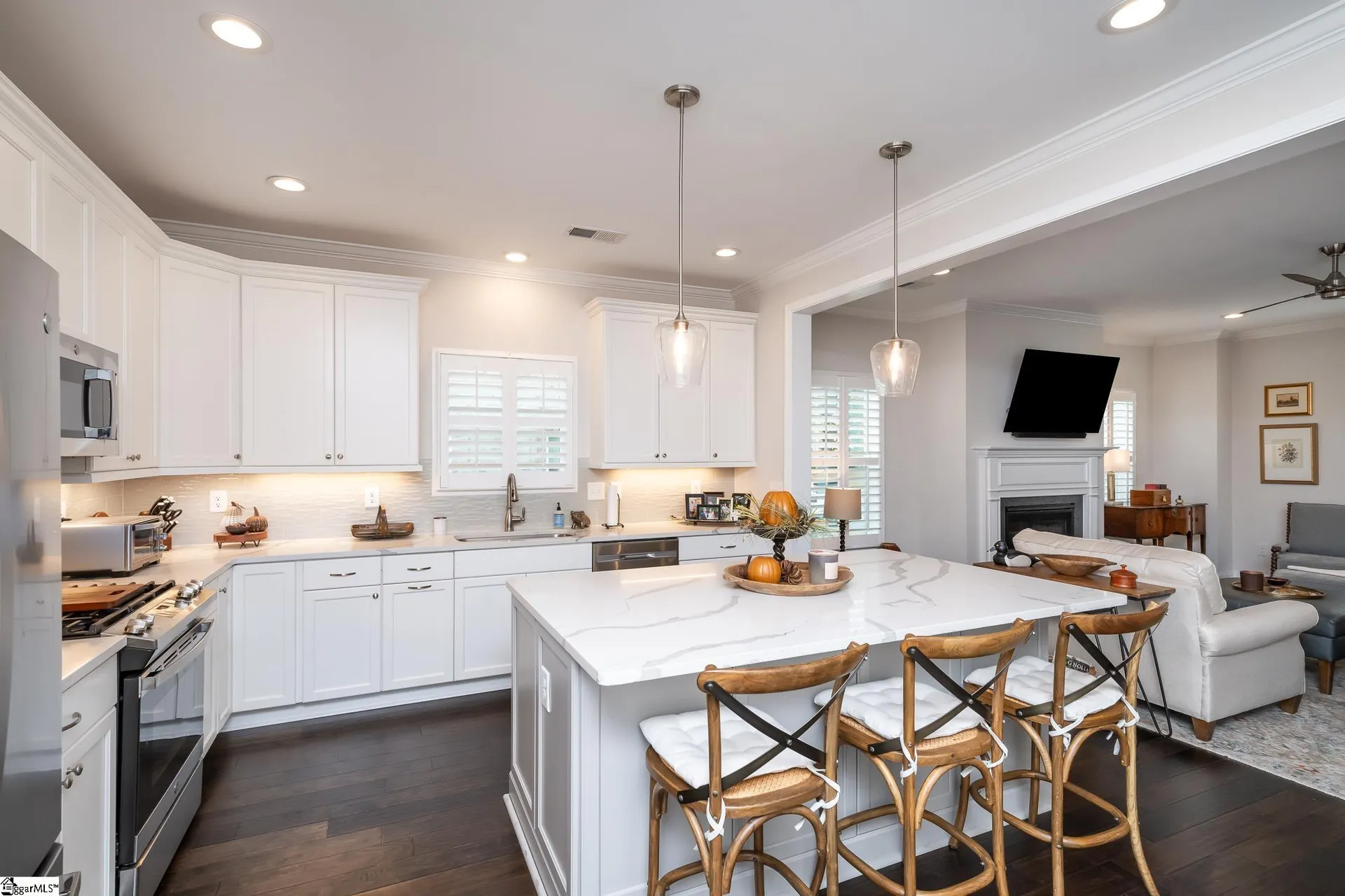 Property image 4 at 320 Danvers Road, Greenville, SC 29607