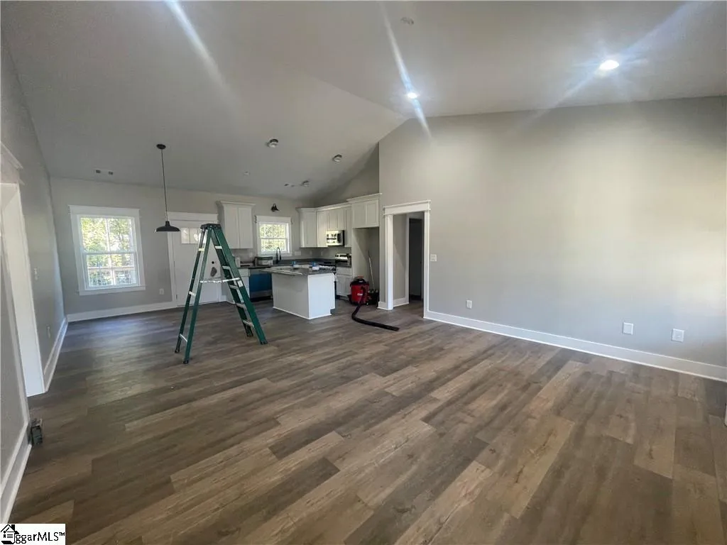 Property image 3 at 111 Brookside Road, Newberry, SC 29127