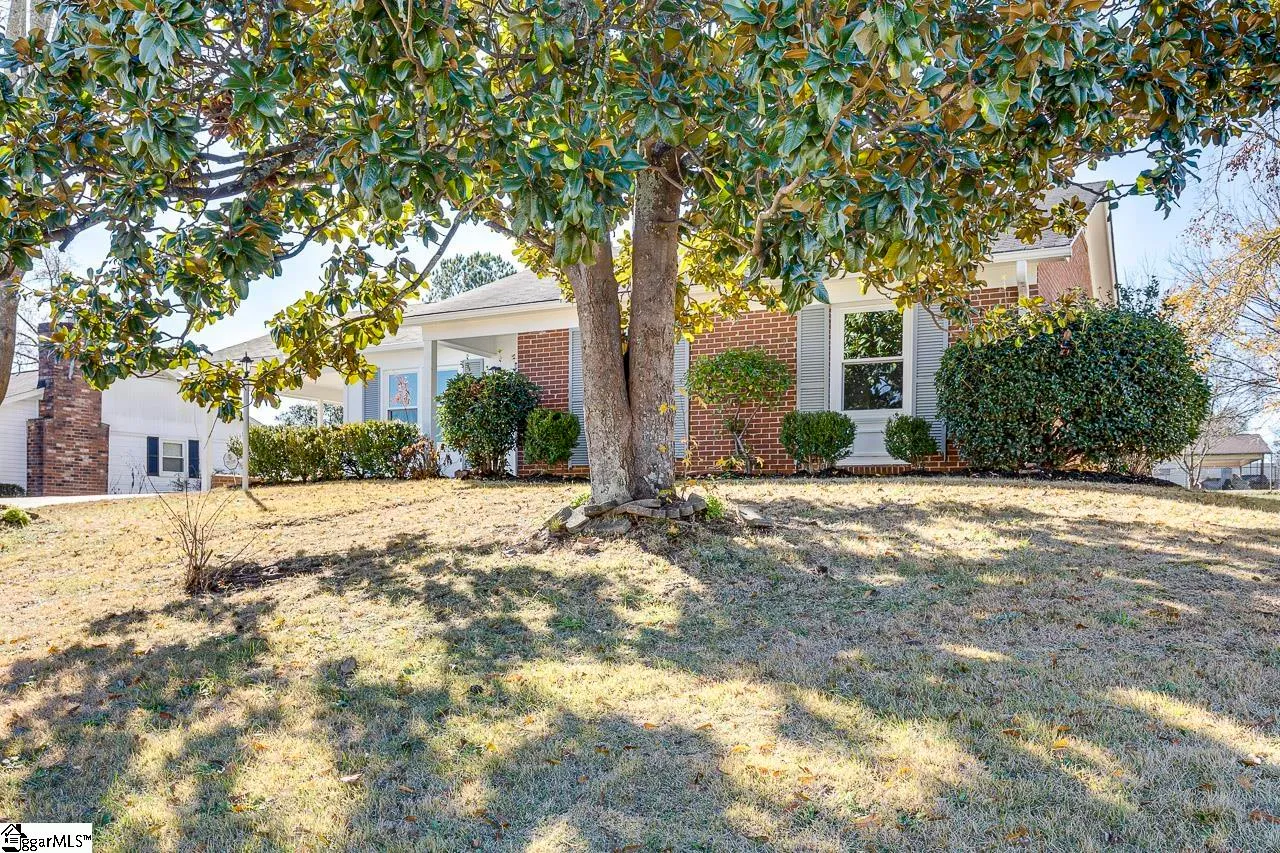 Property image 3 at 105 Canterbury Street, Simpsonville, SC 29680