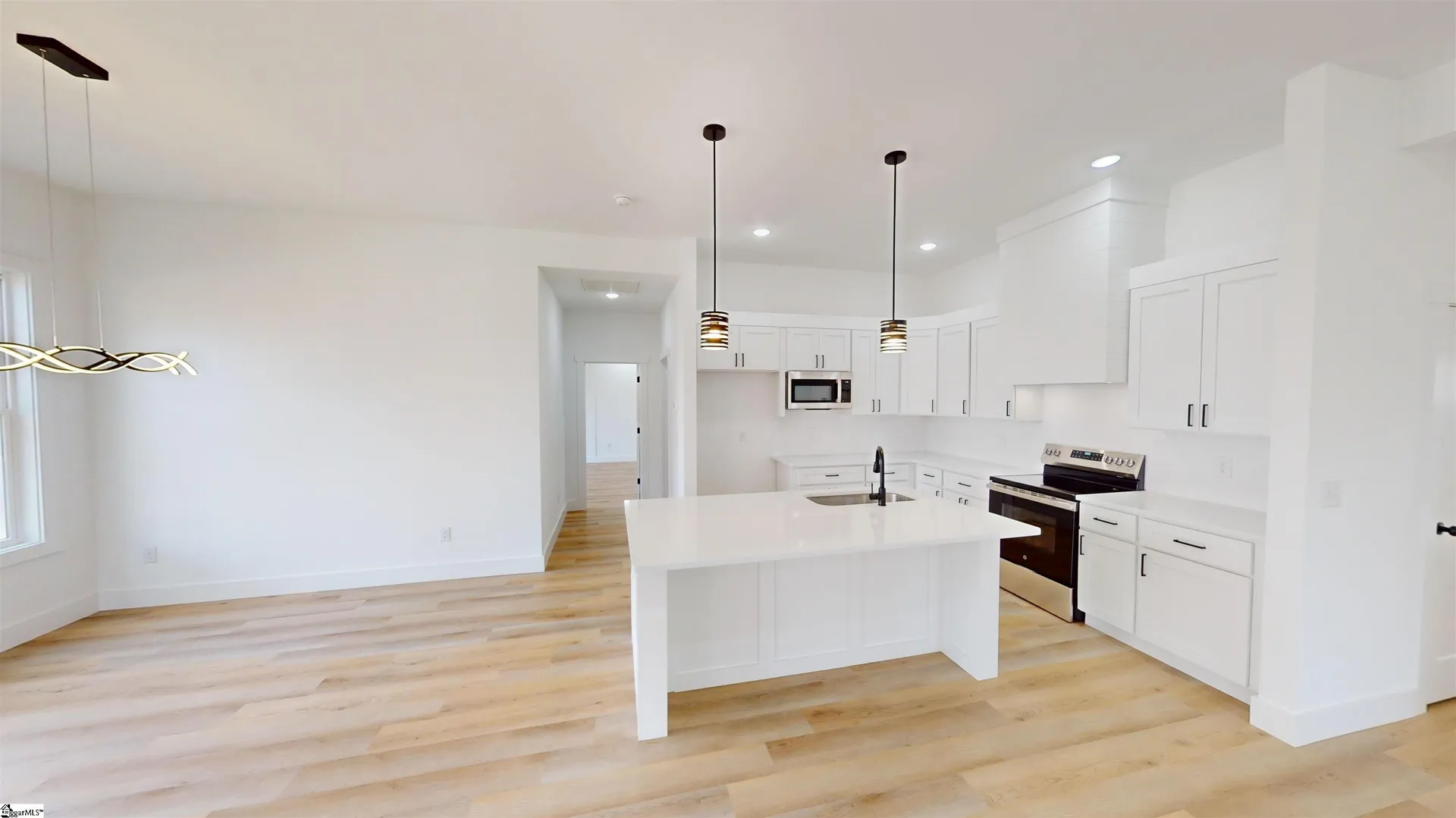 Property image 3 at 309 Limbwood Court, Boiling Springs, SC 29316