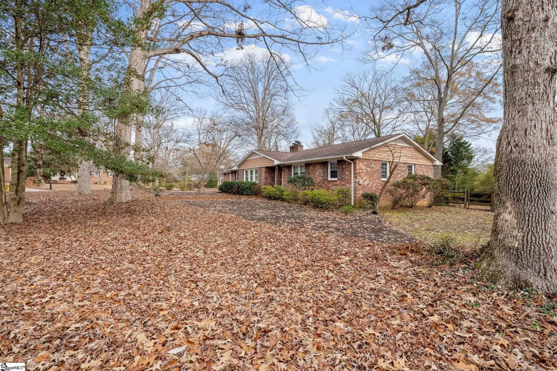 Property image 5 at 16 Kimberly Lane, Taylors, SC 29687