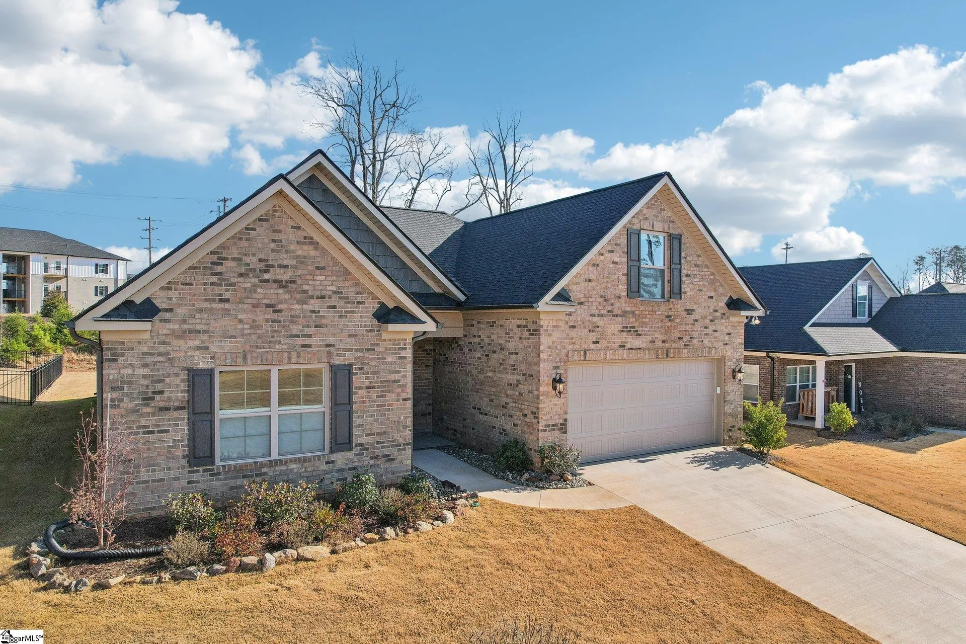 Property image 2 at 122 Silverlimb Lane, Taylors, SC 29687