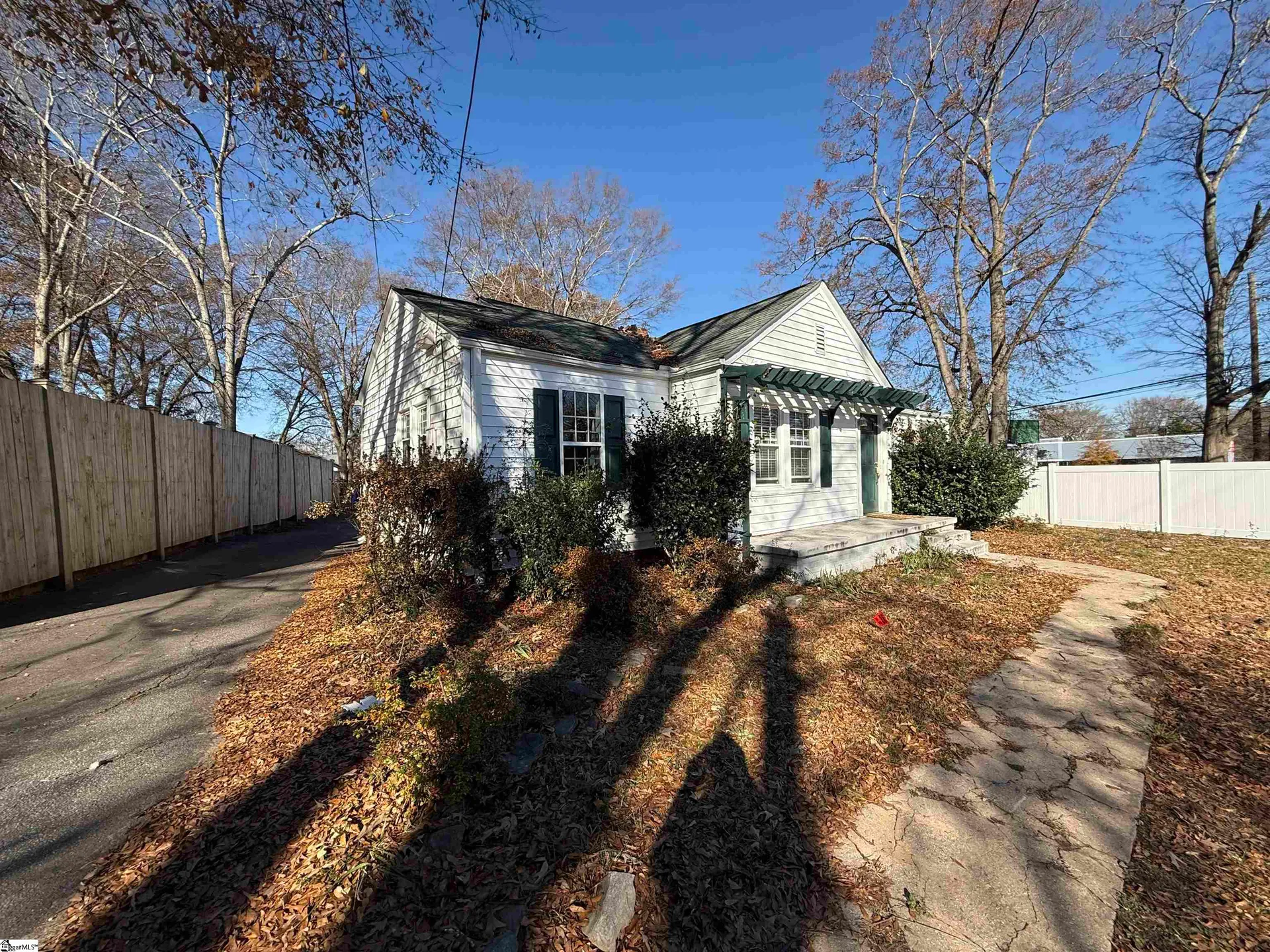 Property image 2 at 4 Wembley Road, Greenville, SC 29607