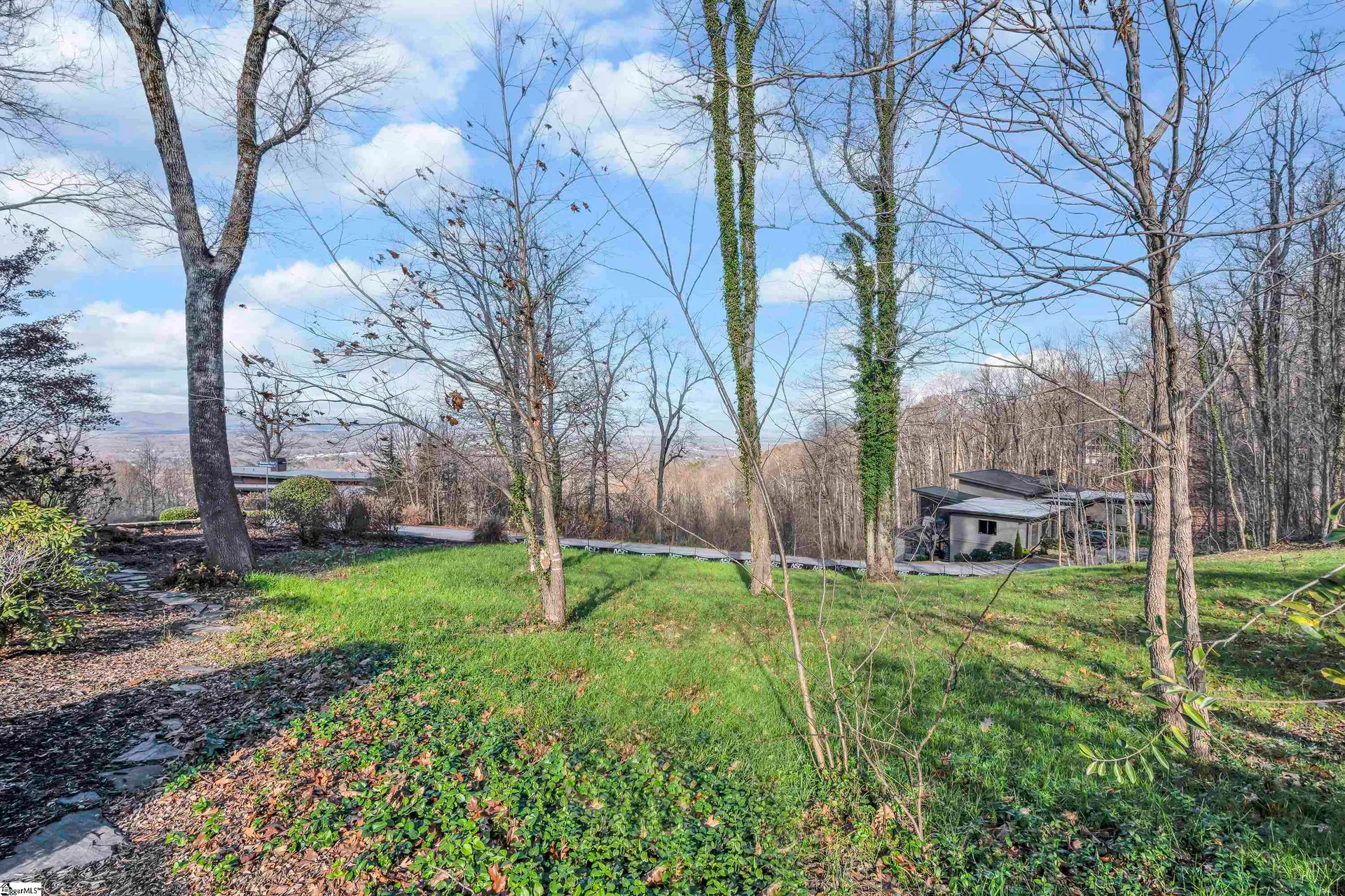 Property image 4 at 102 Greenedge Lane, Greenville, SC 29609