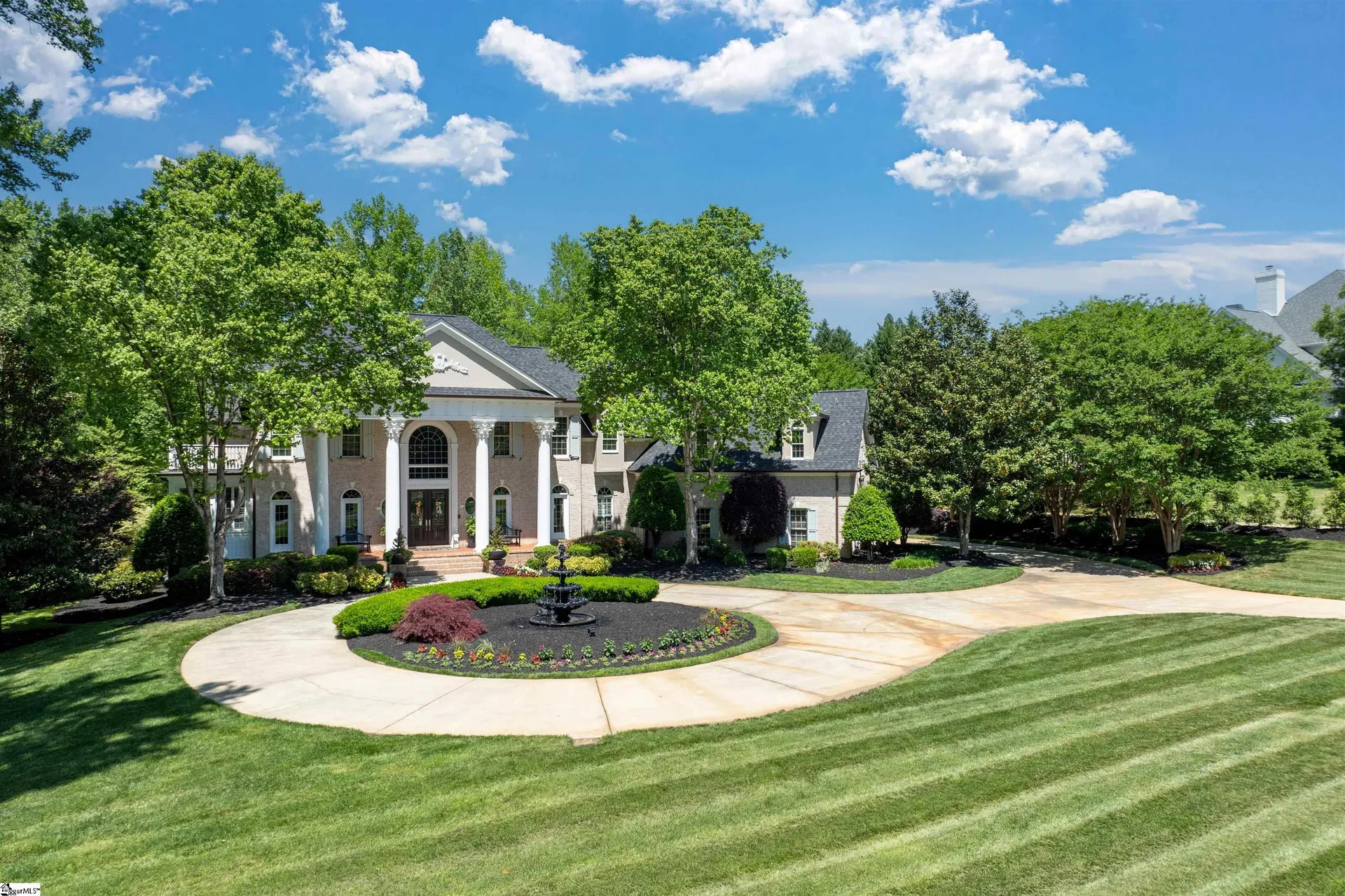 Property image 2 at 6 White Crescent Lane, Simpsonville, SC 29681