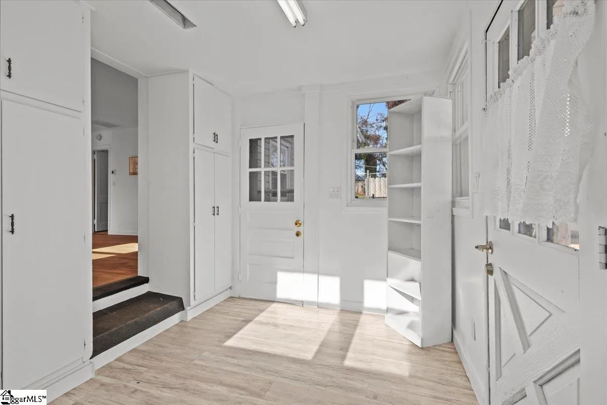 Property image 4 at 119 S Estate Drive, Greenville, SC 29605