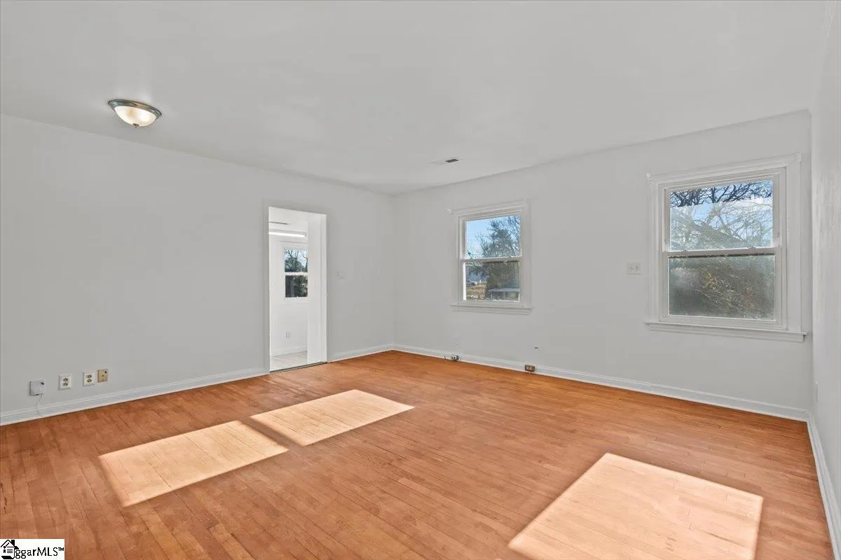 Property image 5 at 119 S Estate Drive, Greenville, SC 29605