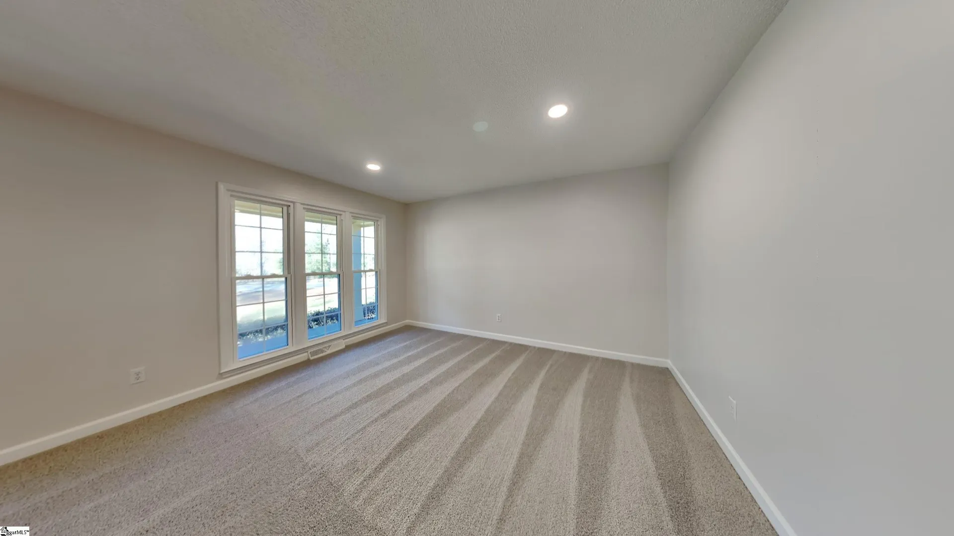 Property image 3 at 522 Cambridge Drive, Spartanburg, SC 29301